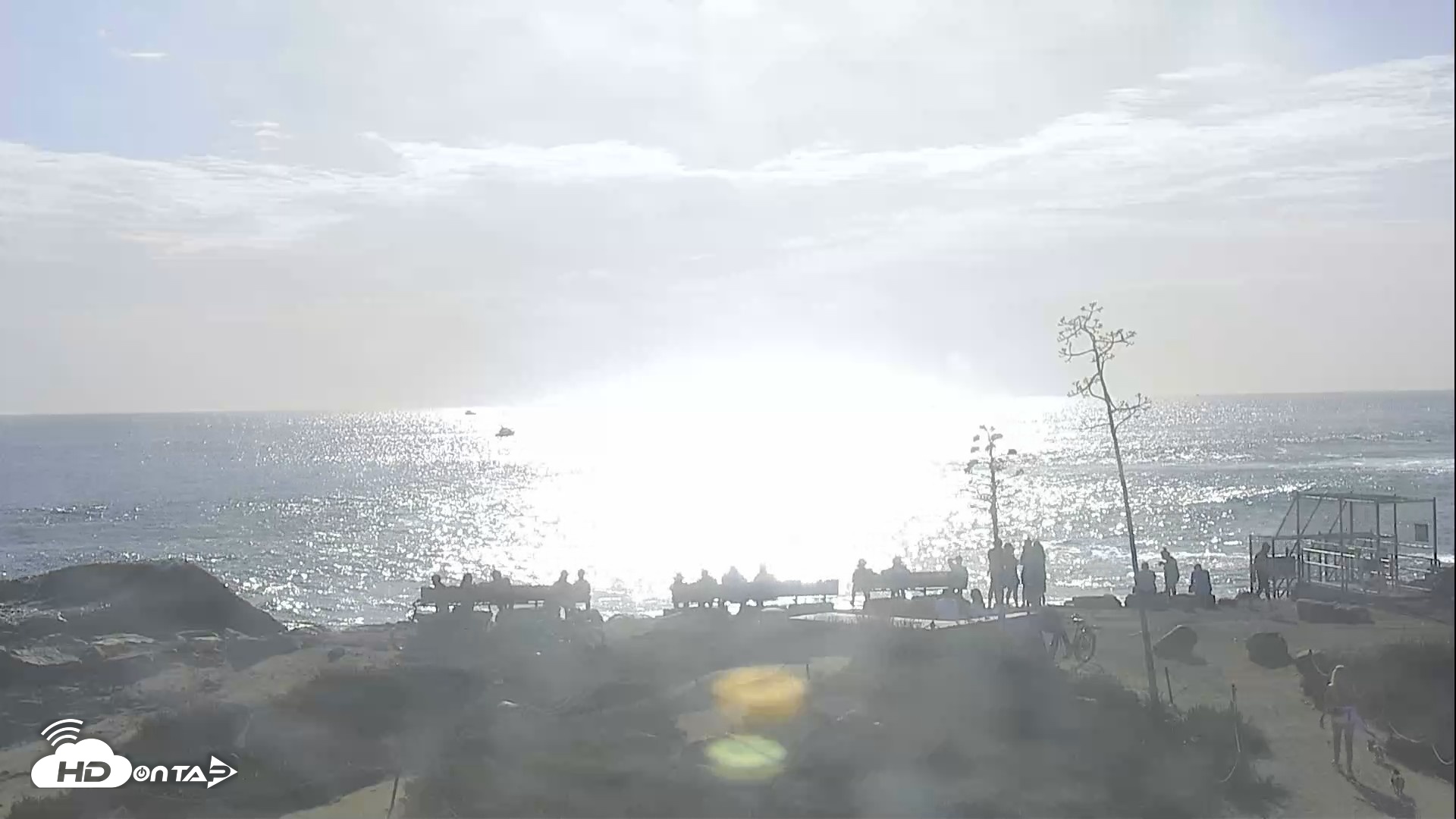 Snapshot of Dana Point Harbor Laguna Cliffs Resort Live Webcam taken Oct 17, 2026, 4:12pm PDT