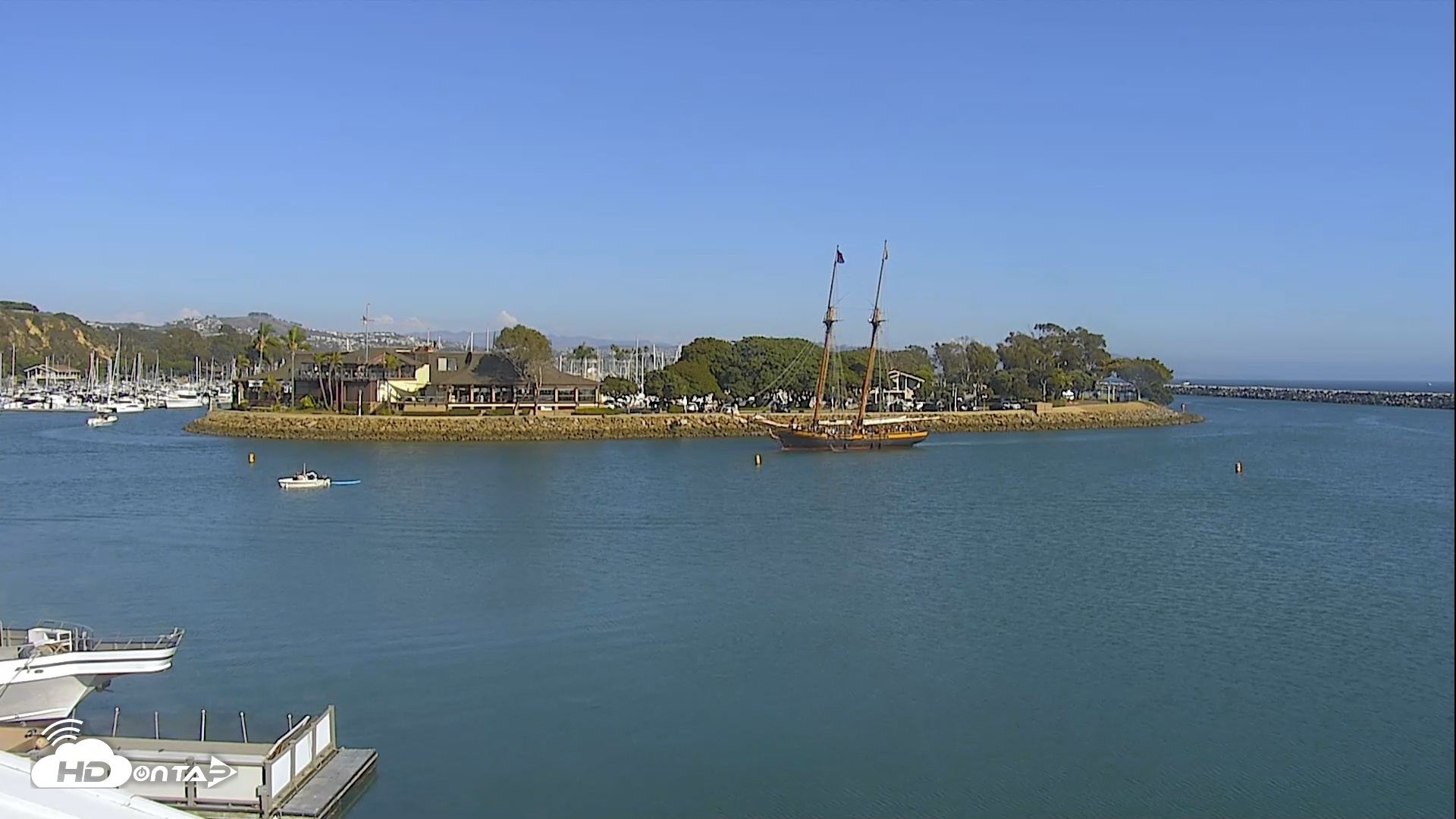 Snapshot of Dana Point Harbor Laguna Cliffs Resort Live Webcam taken Sep 24, 2025, 3:47pm PDT