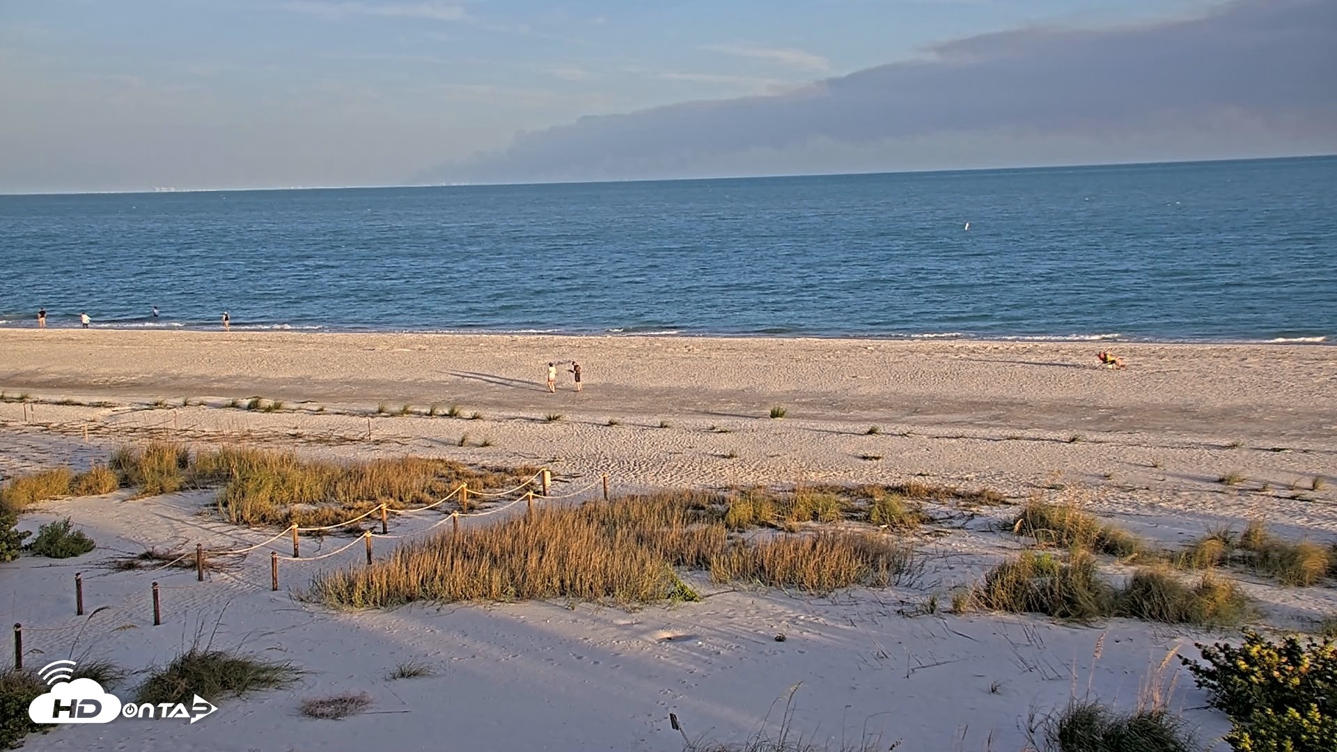 Snapshot of Dana Point Harbor Laguna Cliffs Resort Live Webcam taken Apr 13, 2026, 4:21pm PDT