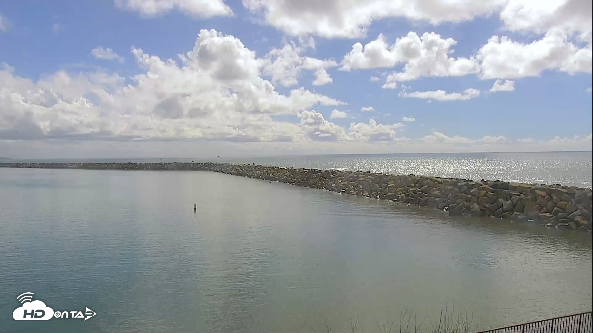 Snapshot of Dana Point Harbor Laguna Cliffs Resort Live Webcam taken Oct 22, 2026, 12:19pm PDT