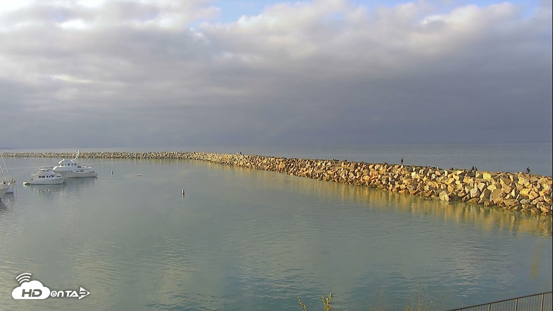 Snapshot of Dana Point Harbor Laguna Cliffs Resort Live Webcam taken May 25, 2026, 7:20am PDT