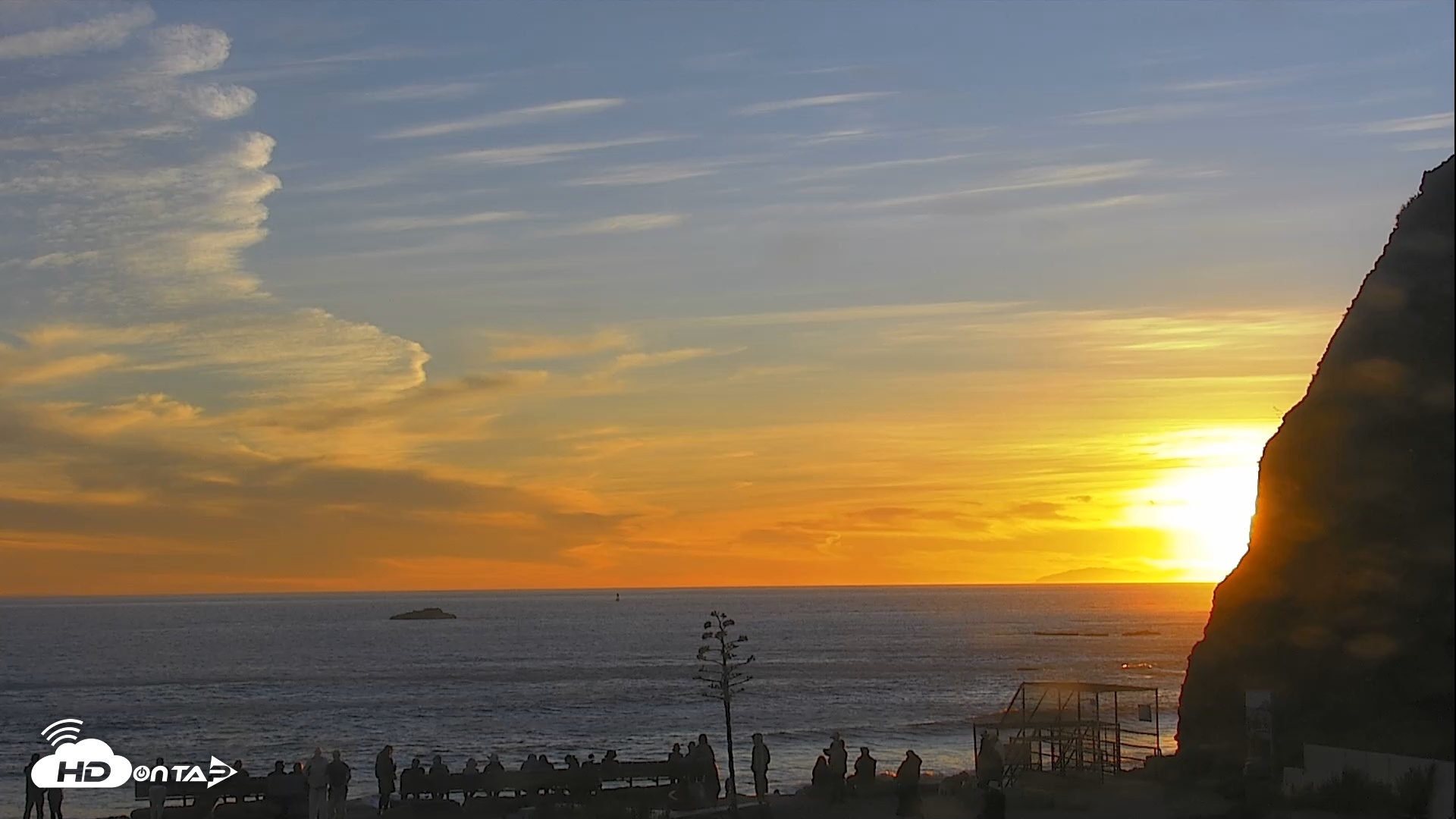 Snapshot of Dana Point Harbor Laguna Cliffs Resort Live Webcam taken Feb 23, 2026, 5:37pm PST