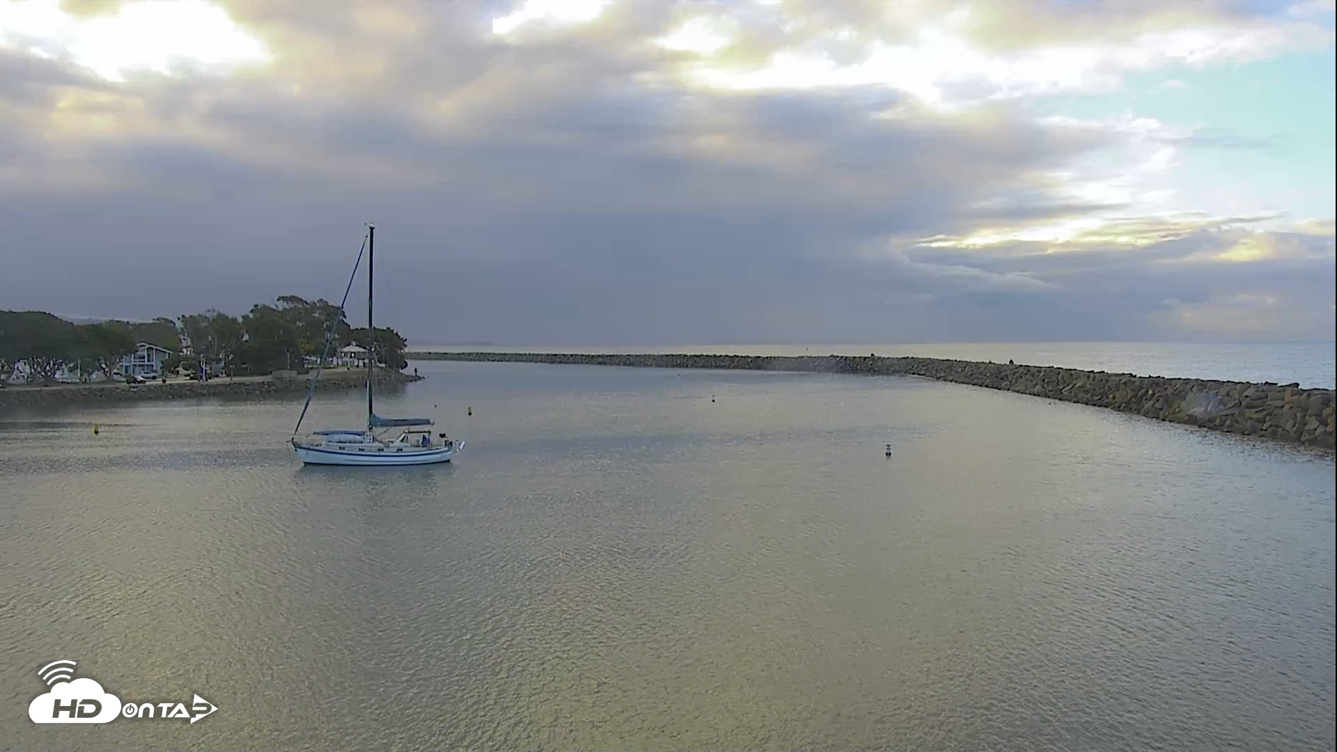 Snapshot of Dana Point Harbor Laguna Cliffs Resort Live Webcam taken Oct 15, 2025, 7:35am PDT