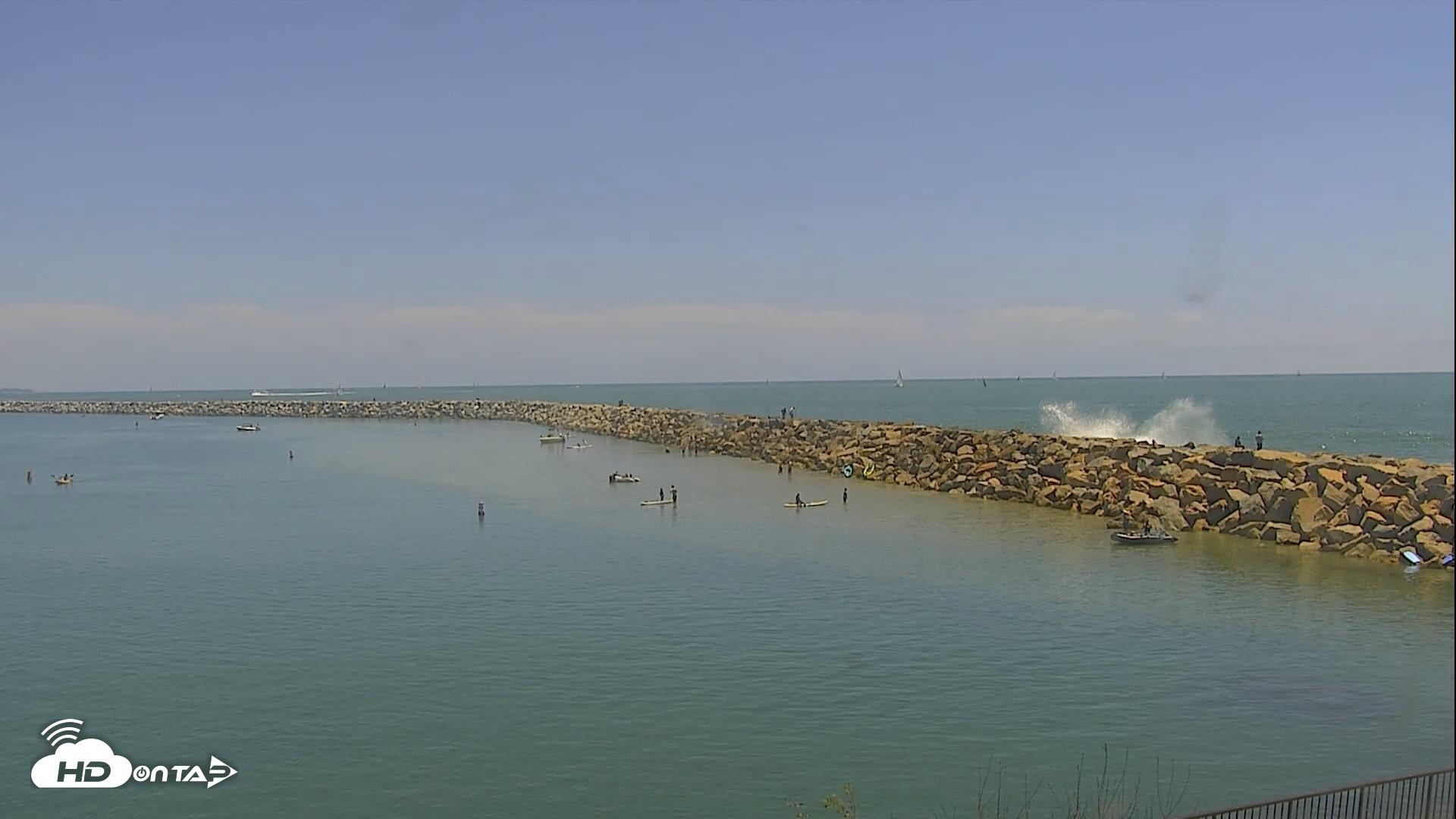 Snapshot of Dana Point Harbor Laguna Cliffs Resort Live Webcam taken Jun 7, 2026, 1:12pm PDT