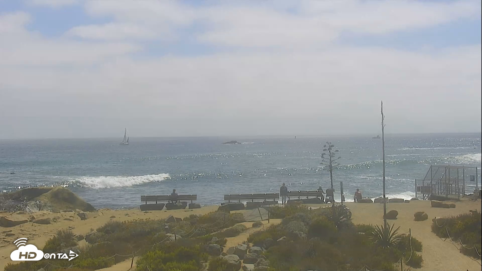 Snapshot of Dana Point Harbor Laguna Cliffs Resort Live Webcam taken Jun 17, 2026, 3:21pm PDT