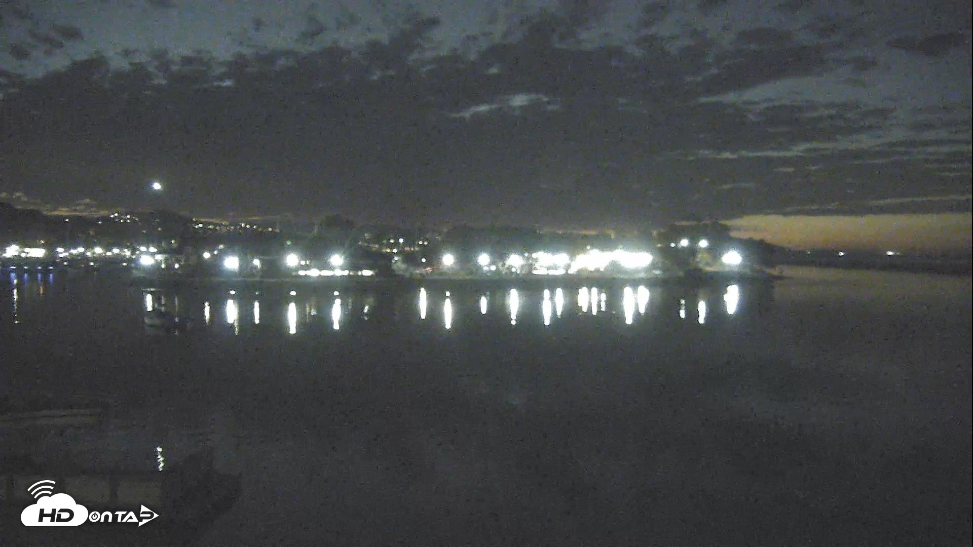 Snapshot of Dana Point Harbor Laguna Cliffs Resort Live Webcam taken Oct 6, 2026, 6:06am PDT
