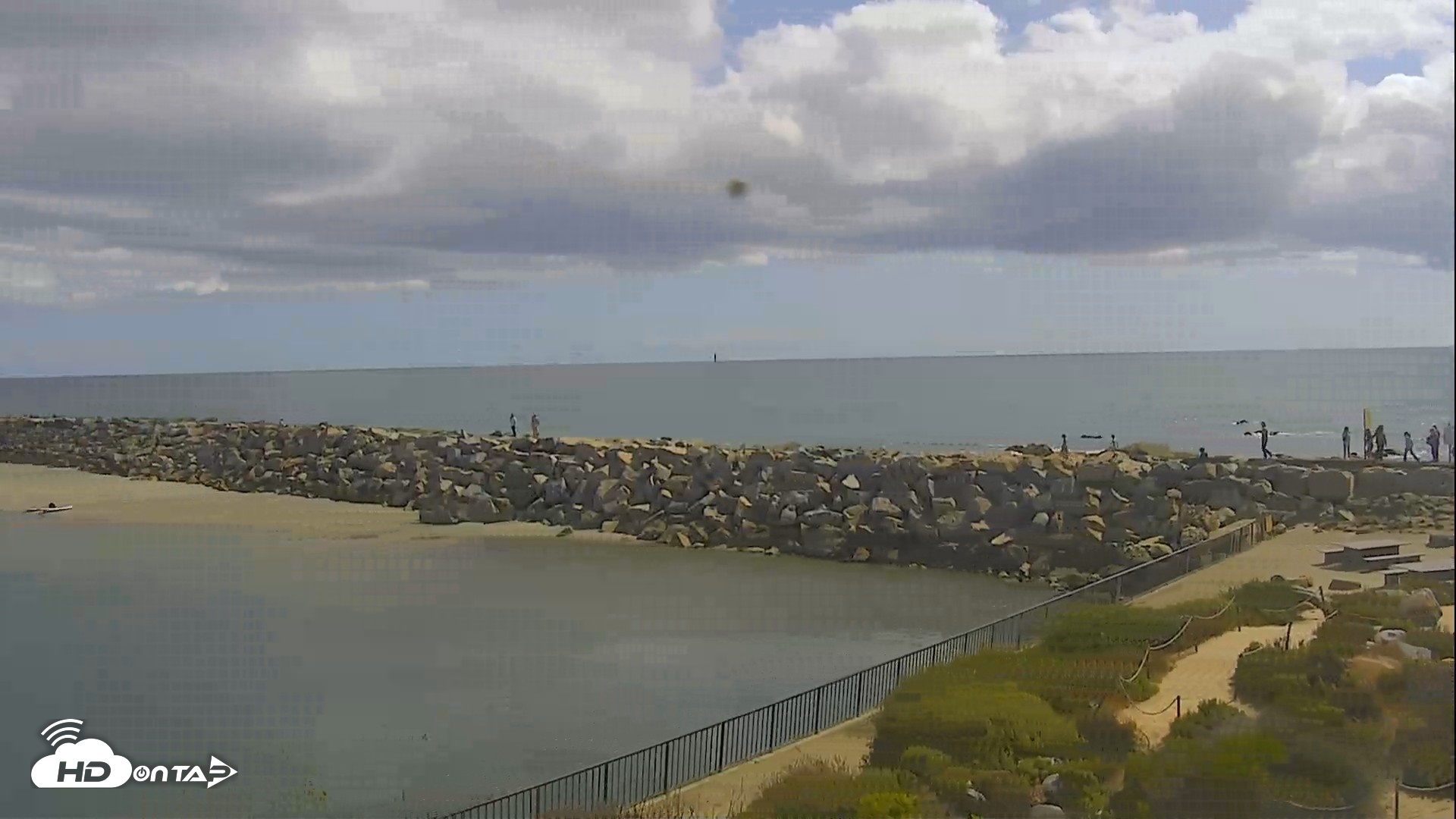 Snapshot of Dana Point Harbor Laguna Cliffs Resort Live Webcam taken Apr 26, 2026, 3:27pm PDT