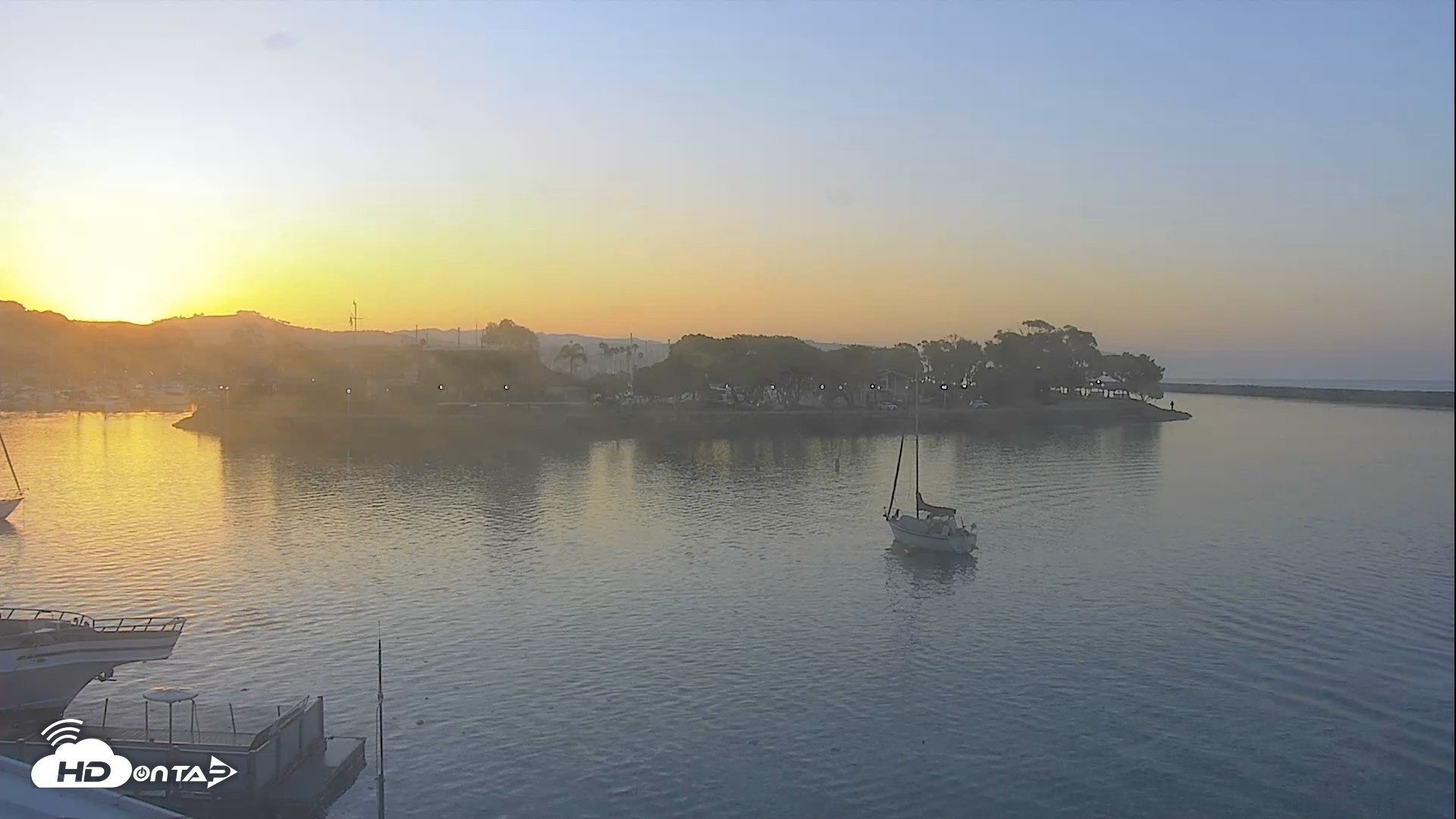 Snapshot of Dana Point Harbor Laguna Cliffs Resort Live Webcam taken Aug 26, 2026, 6:25am PDT
