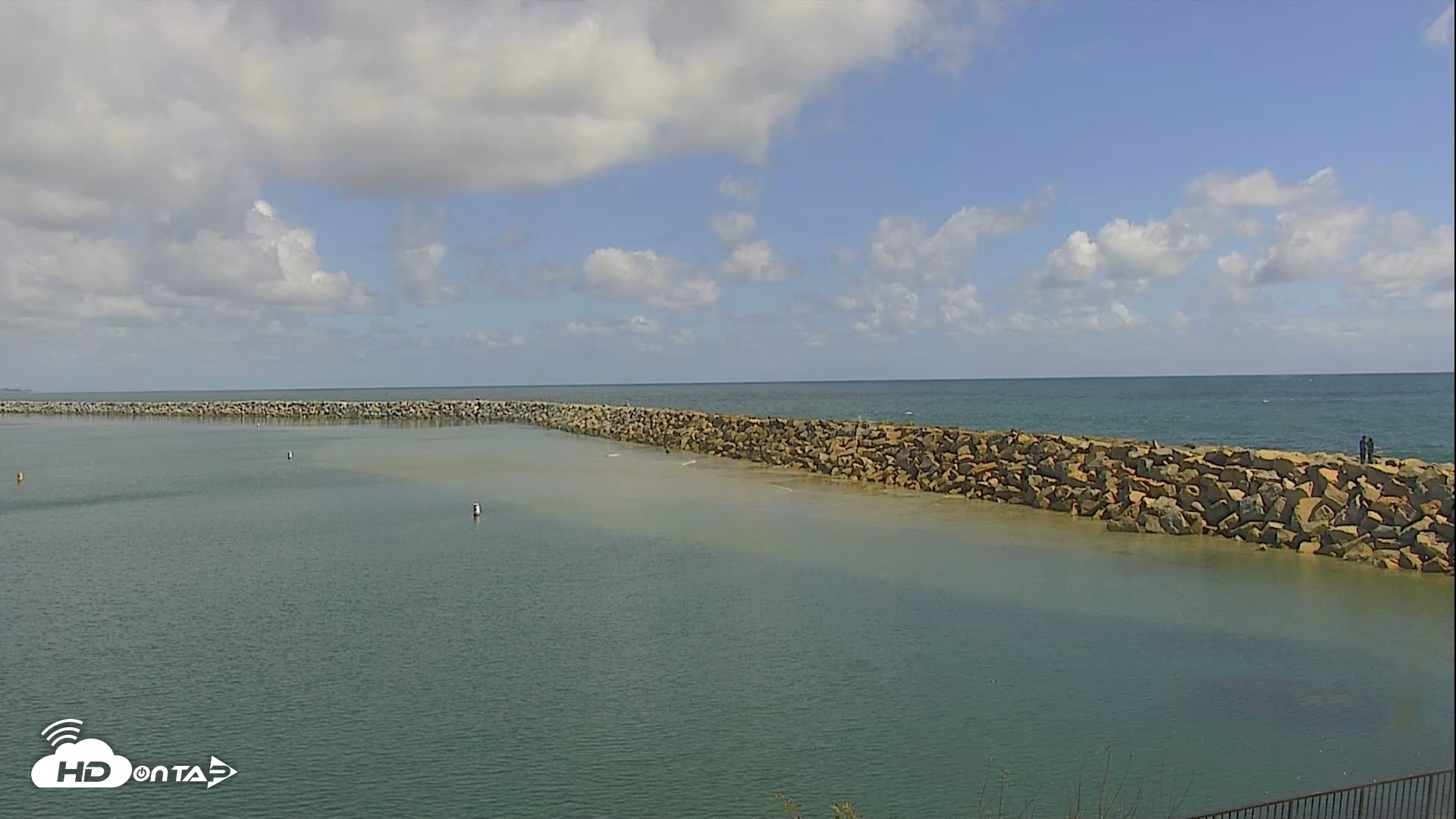 Snapshot of Dana Point Harbor Laguna Cliffs Resort Live Webcam taken May 27, 2026, 3:02pm PDT