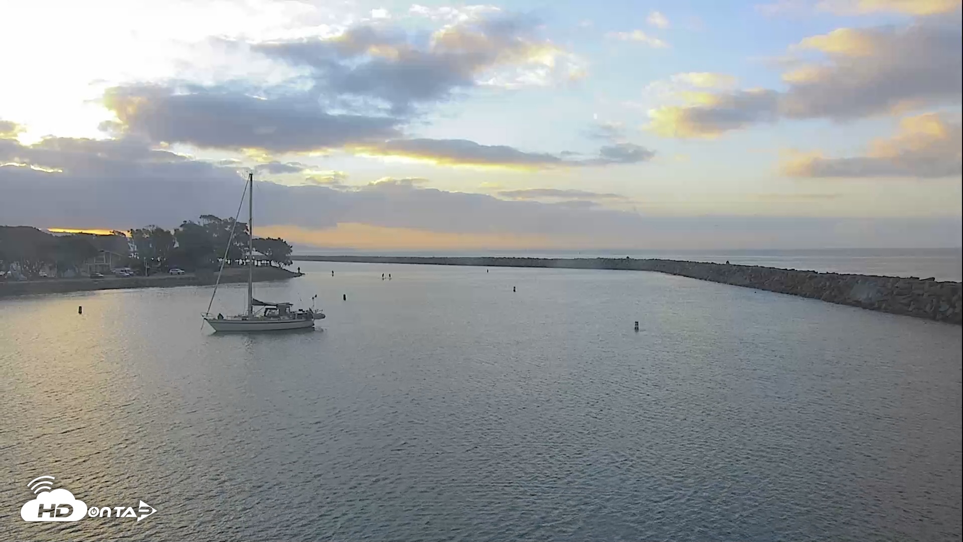 Snapshot of Dana Point Harbor Laguna Cliffs Resort Live Webcam taken Oct 22, 2025, 7:21am PDT