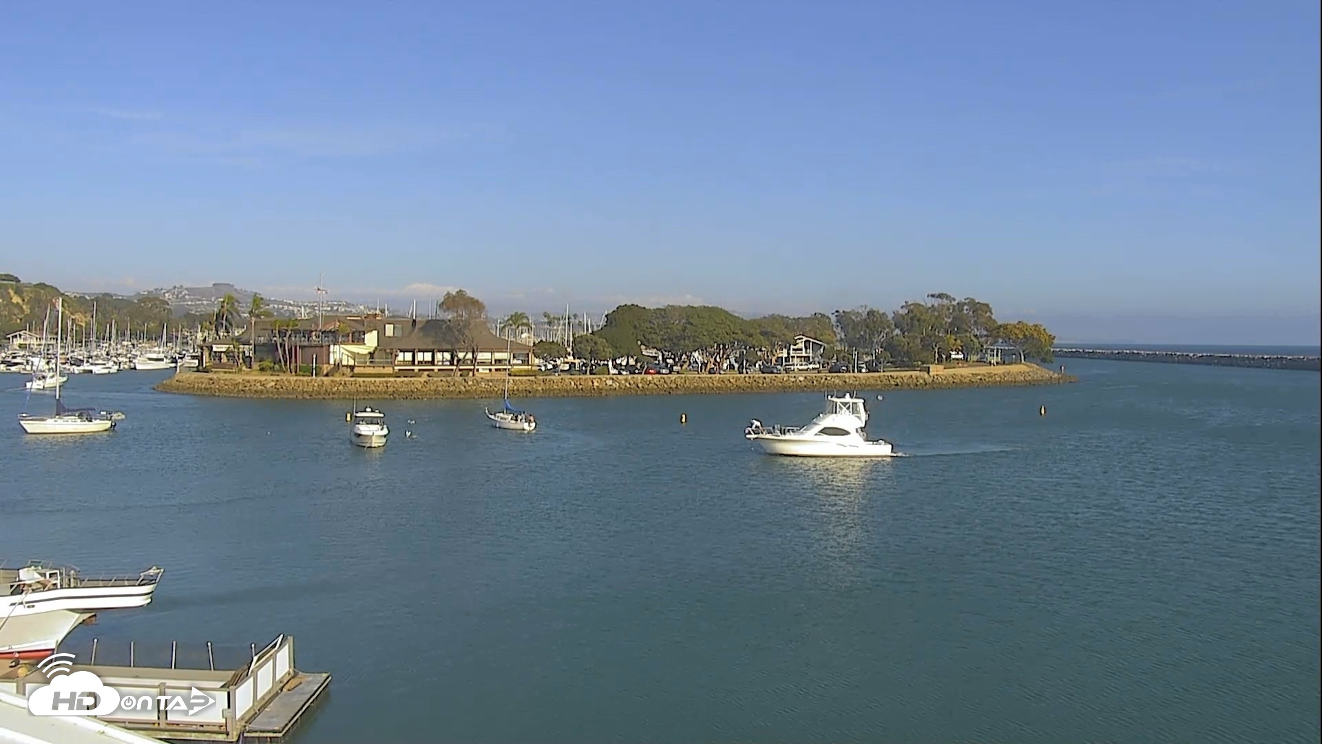 Snapshot of Dana Point Harbor Laguna Cliffs Resort Live Webcam taken Sep 25, 2026, 4:32pm PDT