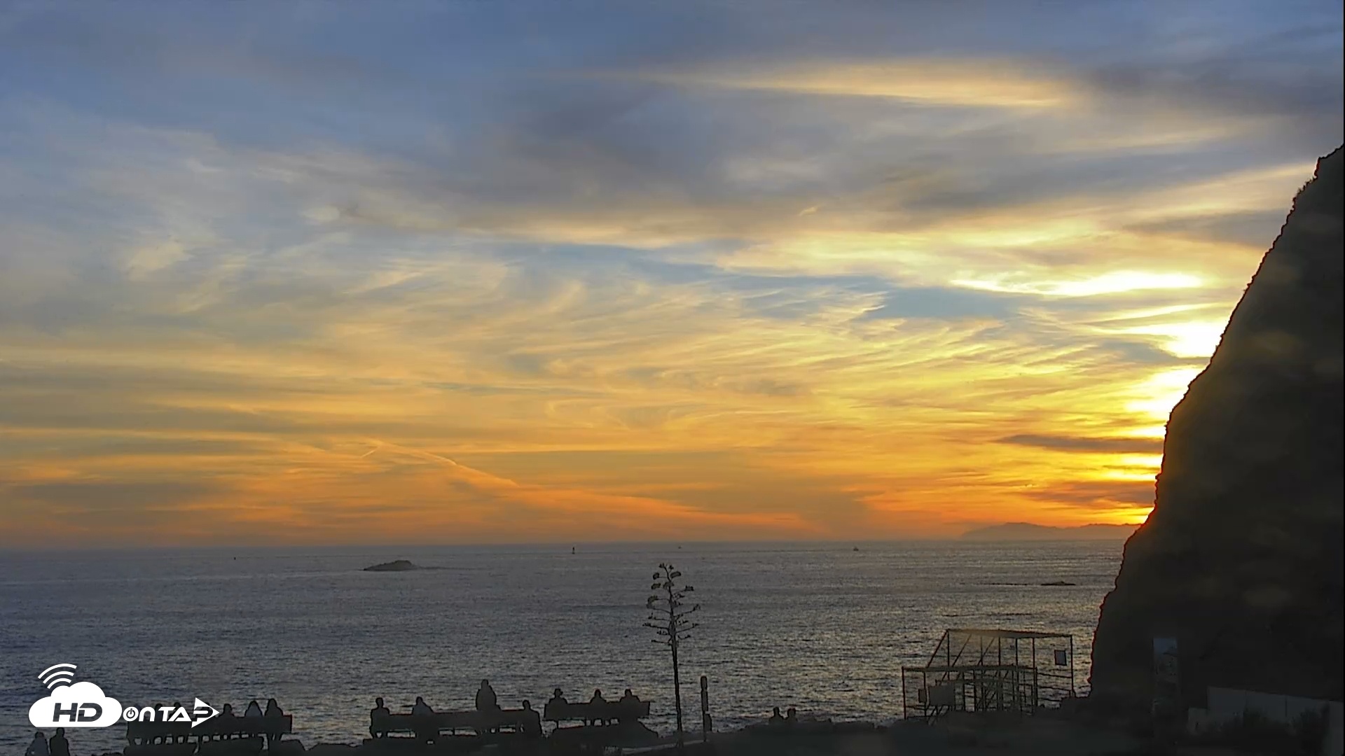 Snapshot of Dana Point Harbor Laguna Cliffs Resort Live Webcam taken Feb 24, 2026, 5:39pm PST