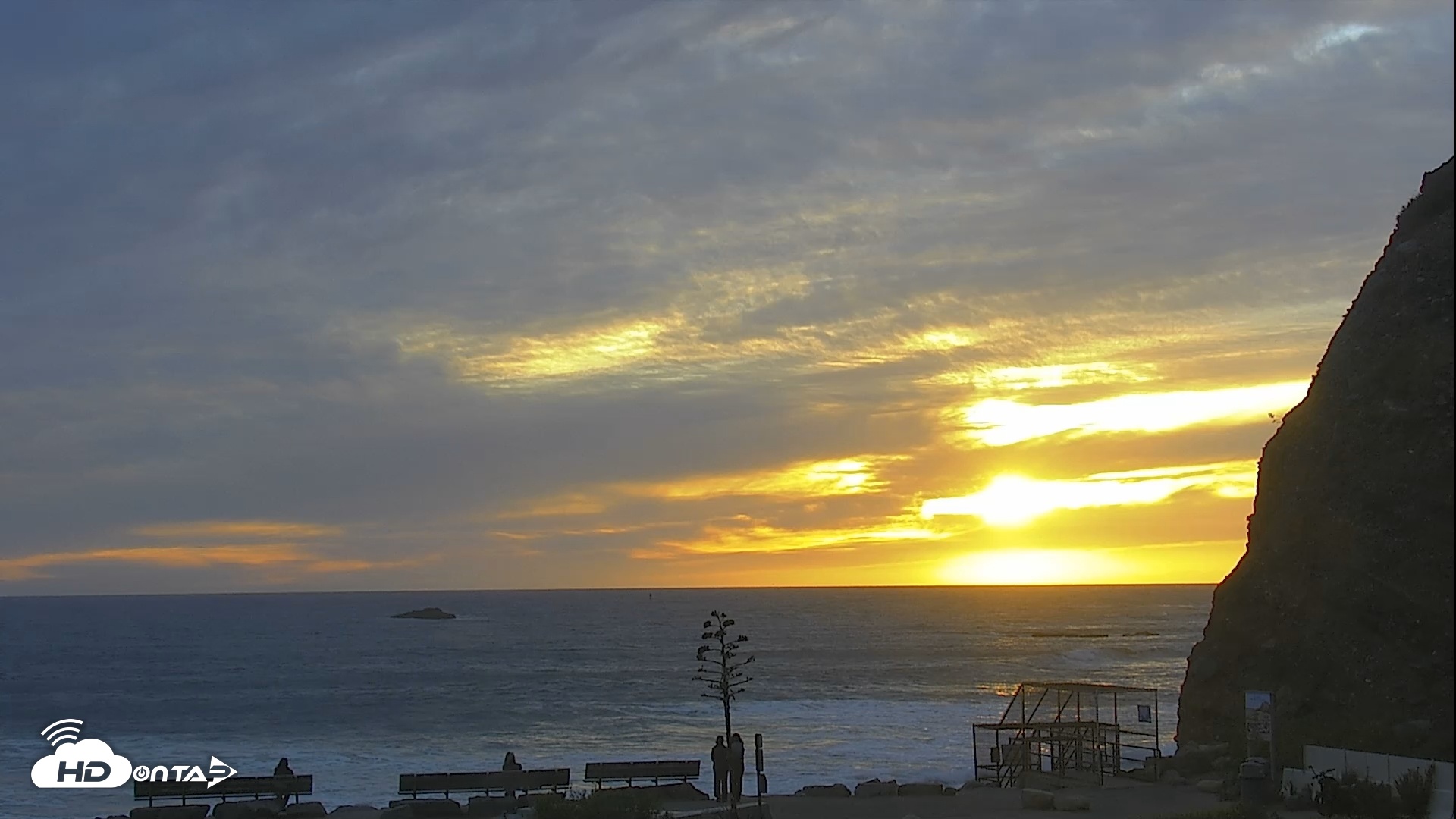 Snapshot of Dana Point Harbor Laguna Cliffs Resort Live Webcam taken Feb 12, 2026, 5:19pm PST