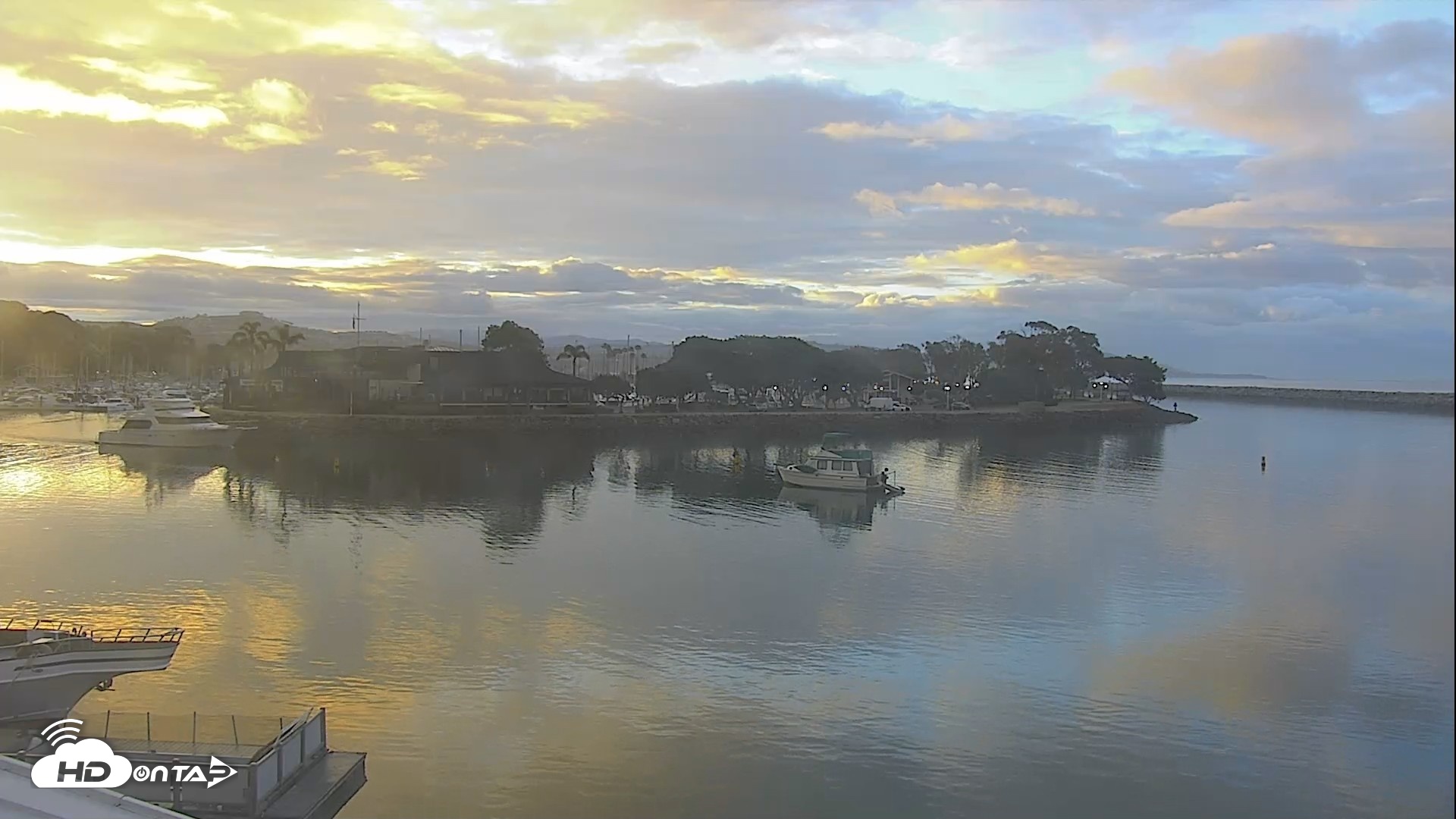 Snapshot of Dana Point Harbor Laguna Cliffs Resort Live Webcam taken May 29, 2026, 6:00am PDT