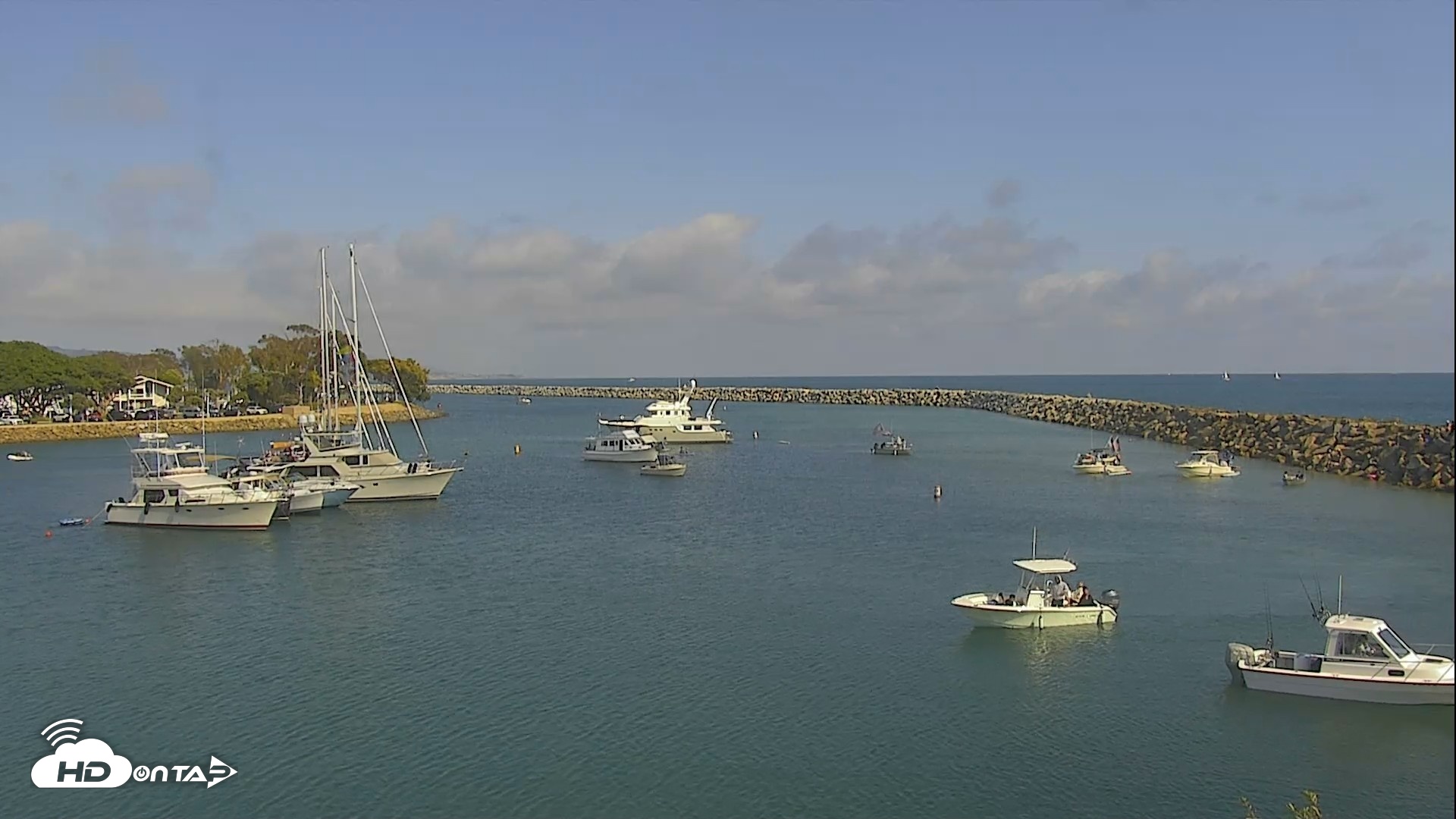 Snapshot of Dana Point Harbor Laguna Cliffs Resort Live Webcam taken May 23, 2026, 4:29pm PDT