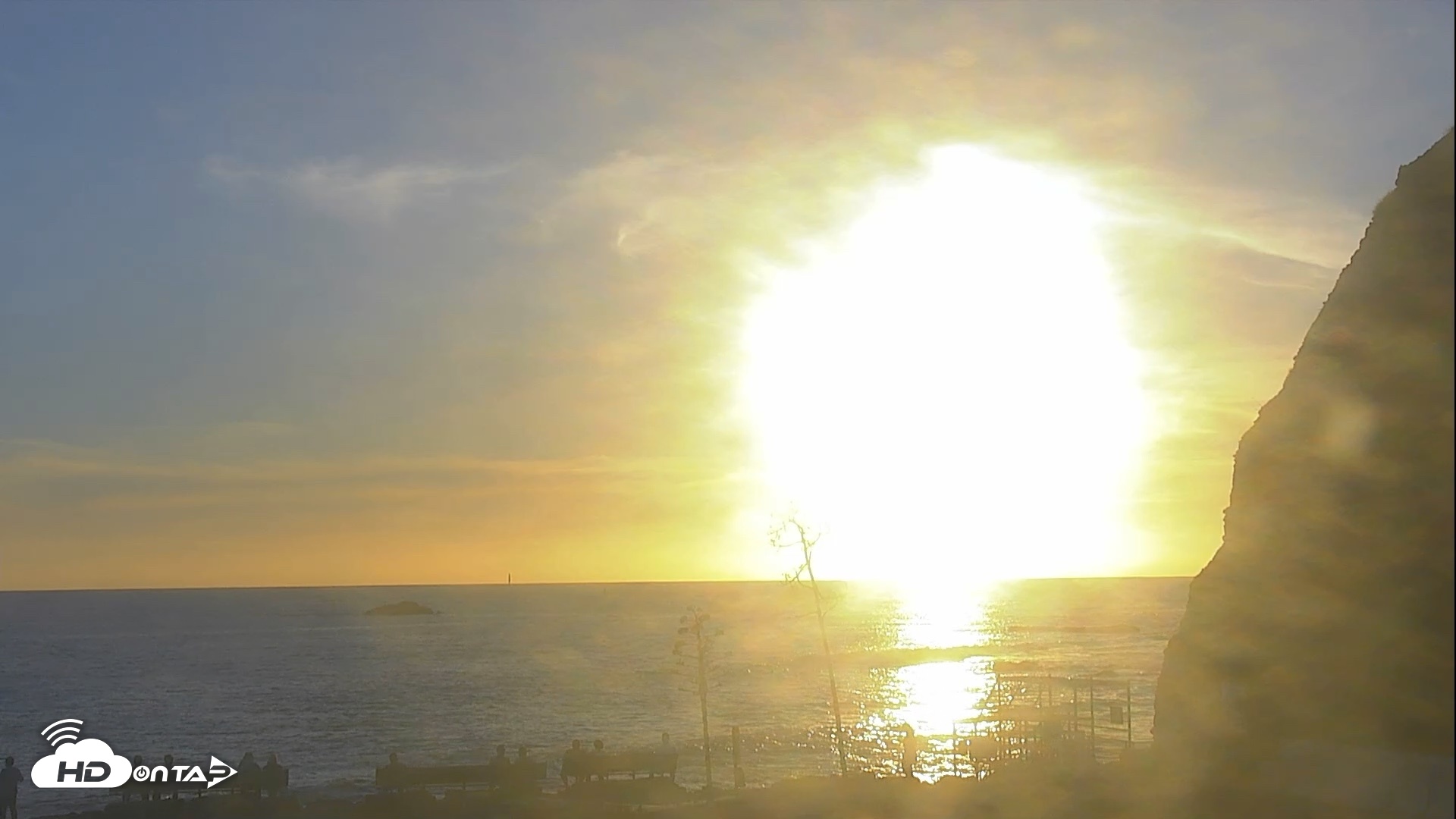 Snapshot of Dana Point Harbor Laguna Cliffs Resort Live Webcam taken Oct 27, 2026, 5:39pm PDT