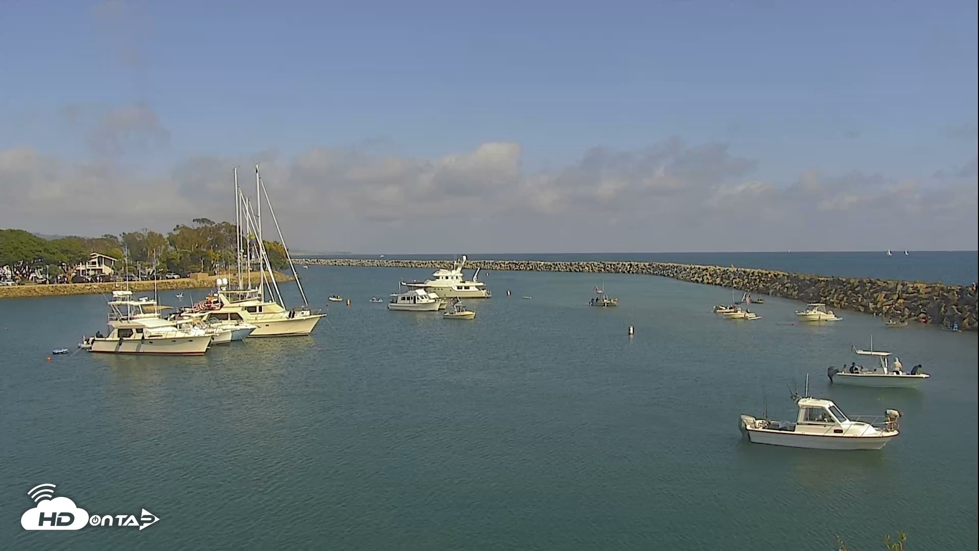 Snapshot of Dana Point Harbor Laguna Cliffs Resort Live Webcam taken May 23, 2026, 4:28pm PDT