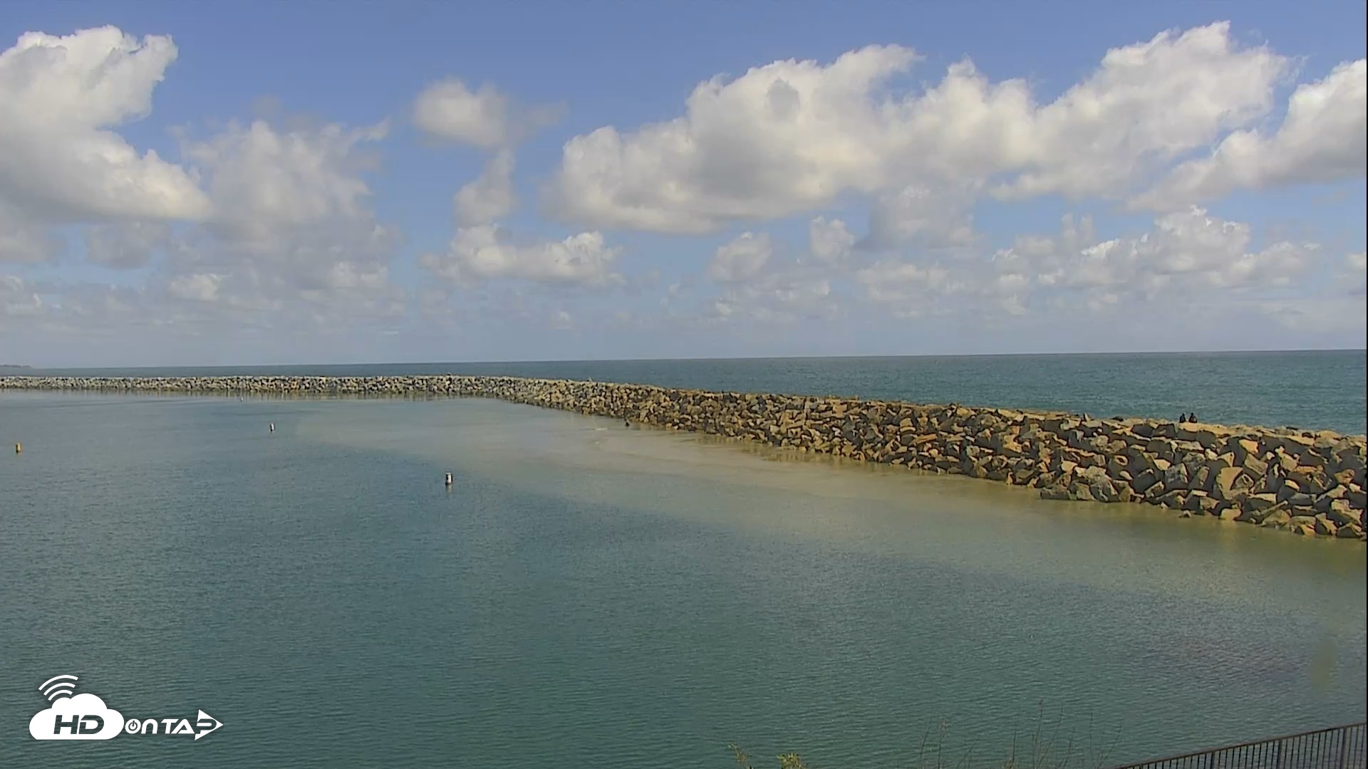 Snapshot of Dana Point Harbor Laguna Cliffs Resort Live Webcam taken May 27, 2026, 2:53pm PDT