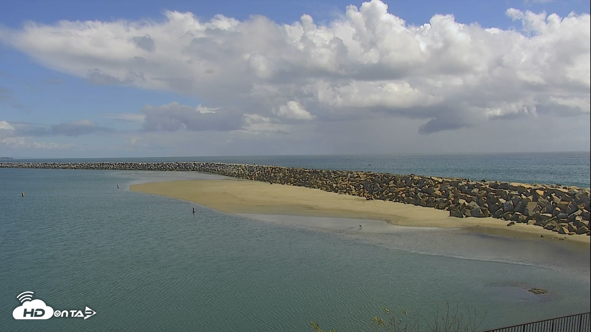 Snapshot of Dana Point Harbor Laguna Cliffs Resort Live Webcam taken Apr 13, 2026, 2:36pm PDT