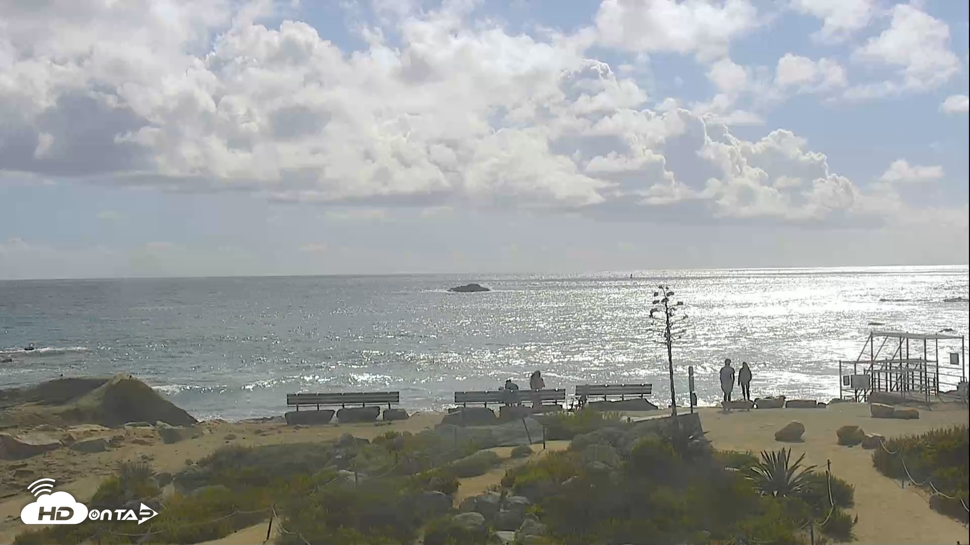 Snapshot of Dana Point Harbor Laguna Cliffs Resort Live Webcam taken Apr 13, 2026, 3:58pm PDT