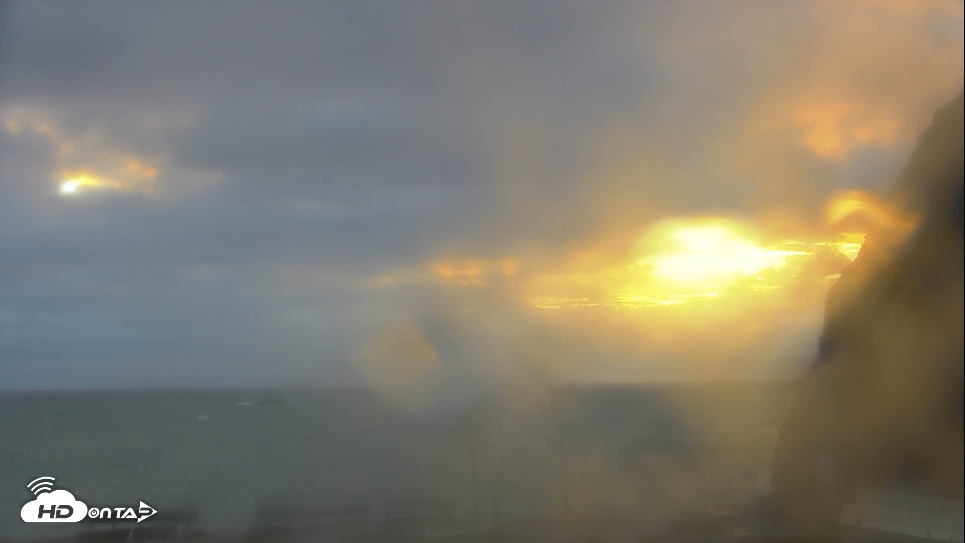 Snapshot of Dana Point Harbor Laguna Cliffs Resort Live Webcam taken Oct 21, 2026, 6:08pm PDT