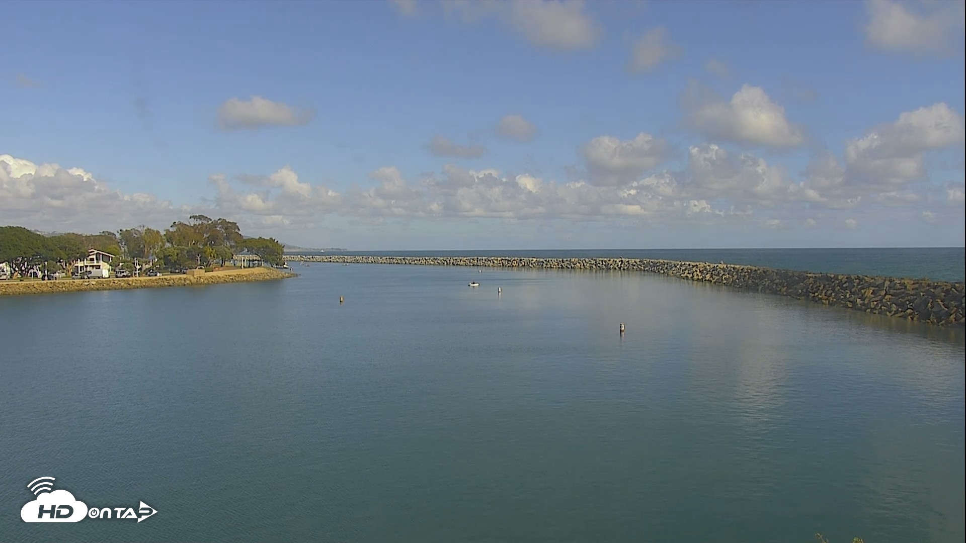 Snapshot of Dana Point Harbor Laguna Cliffs Resort Live Webcam taken May 27, 2026, 4:33pm PDT