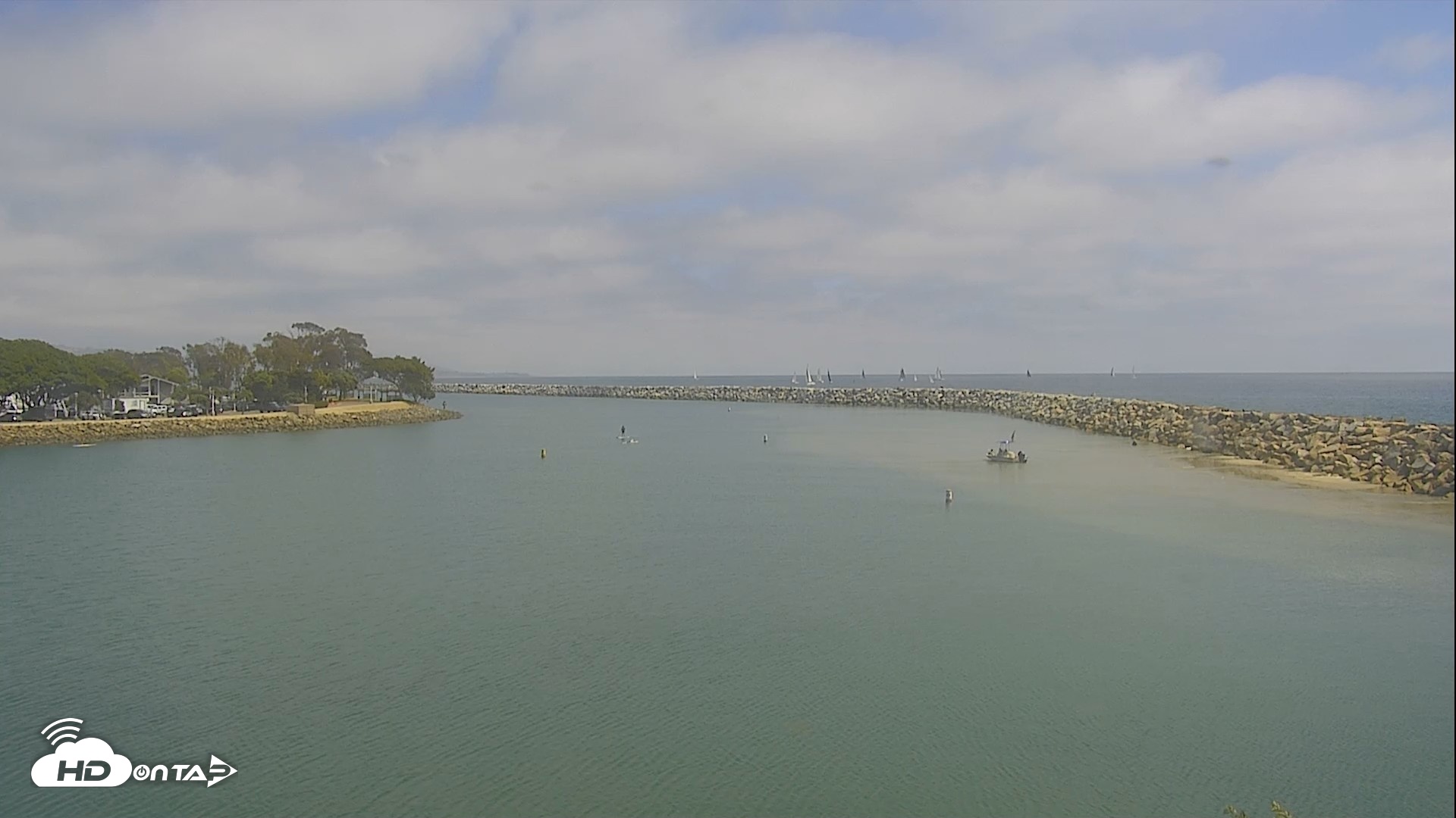 Snapshot of Dana Point Harbor Laguna Cliffs Resort Live Webcam taken May 7, 2026, 2:03pm PDT