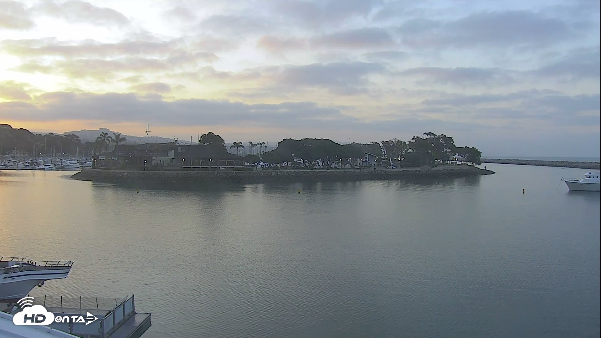 Snapshot of Dana Point Harbor Laguna Cliffs Resort Live Webcam taken May 21, 2026, 5:56am PDT