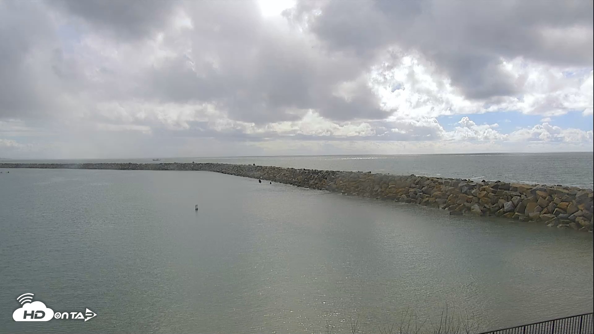 Snapshot of Dana Point Harbor Laguna Cliffs Resort Live Webcam taken Oct 22, 2026, 11:51am PDT