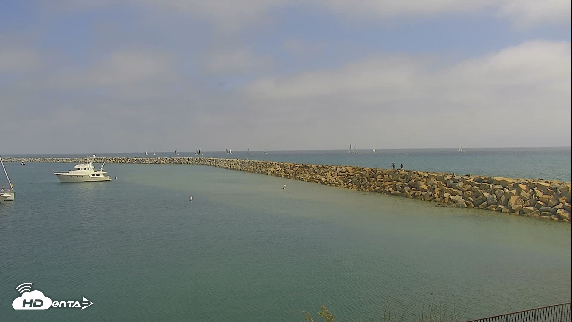Snapshot of Dana Point Harbor Laguna Cliffs Resort Live Webcam taken May 21, 2026, 3:09pm PDT