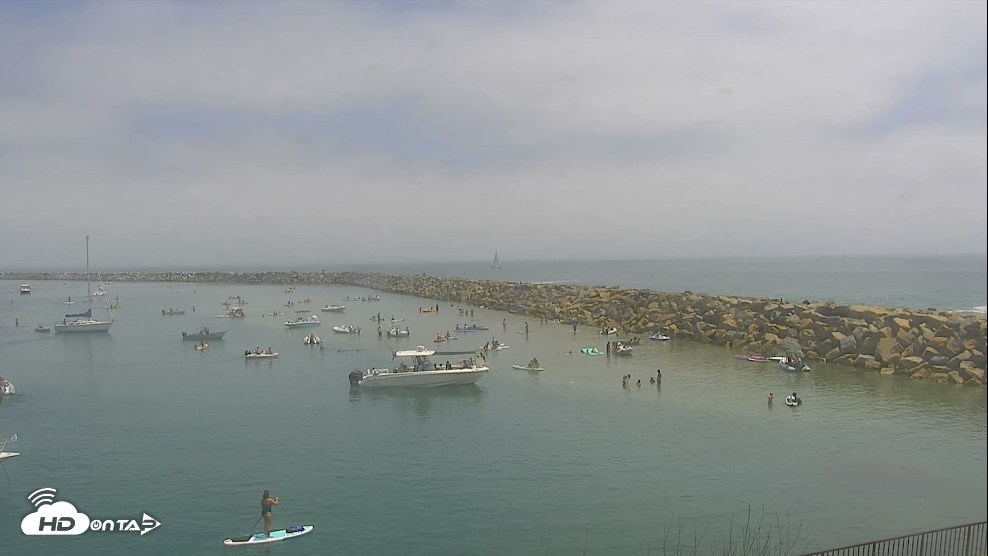Snapshot of Dana Point Harbor Laguna Cliffs Resort Live Webcam taken Jul 25, 2026, 1:47pm PDT