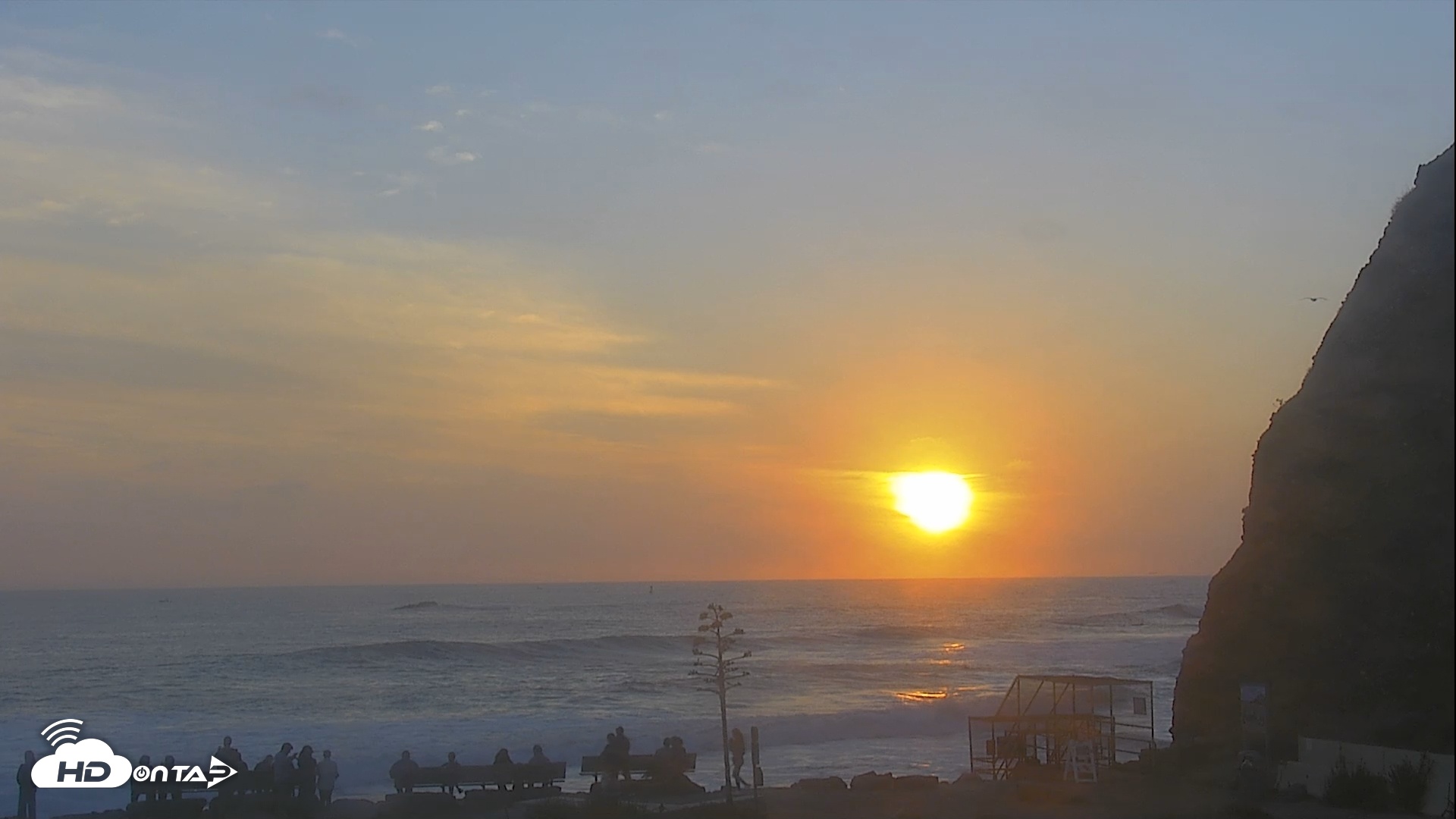 Snapshot of Dana Point Harbor Laguna Cliffs Resort Live Webcam taken Nov 2, 2025, 4:47pm PST