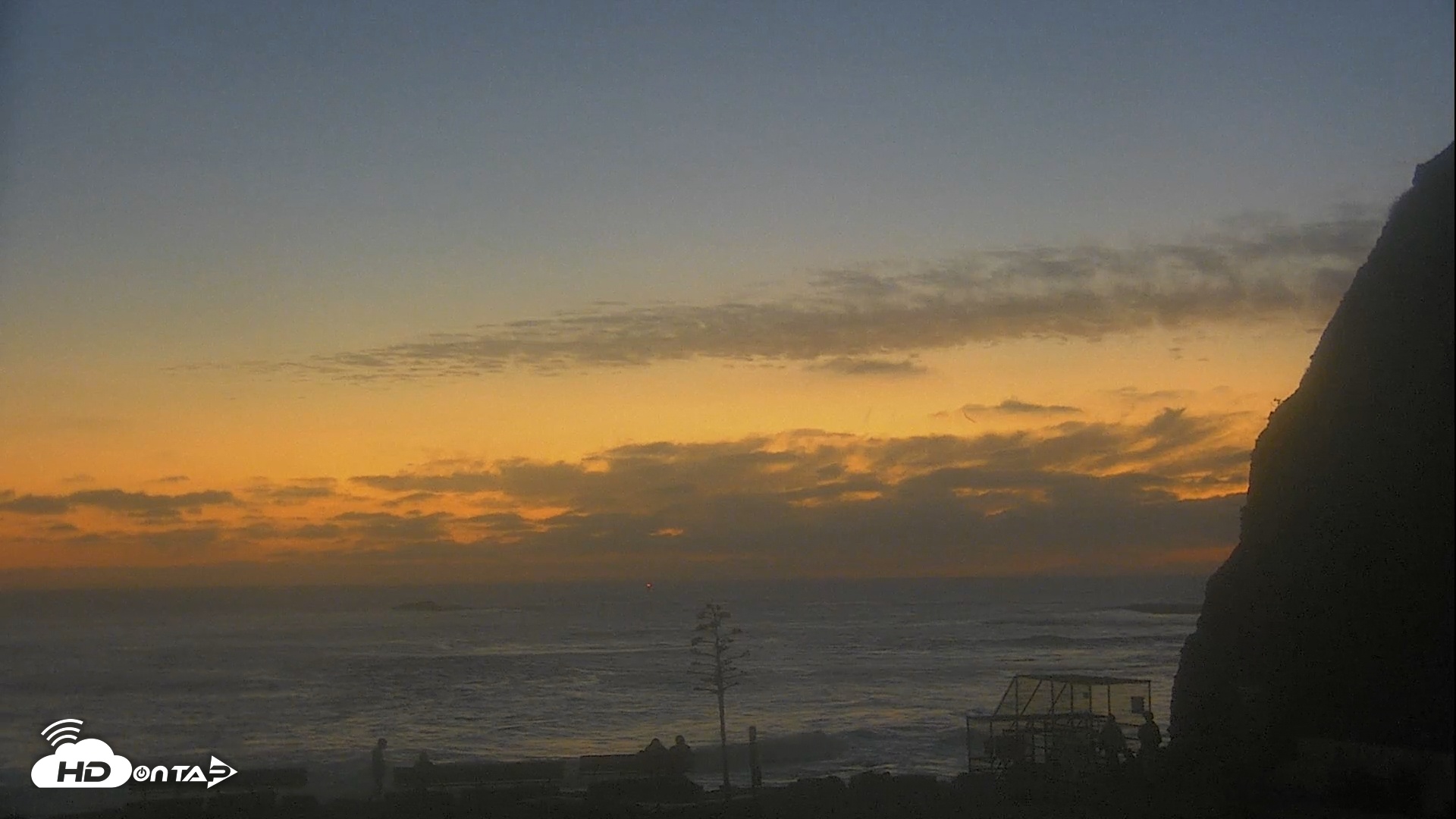 Snapshot of Dana Point Harbor Laguna Cliffs Resort Live Webcam taken Nov 3, 2025, 5:26pm PST