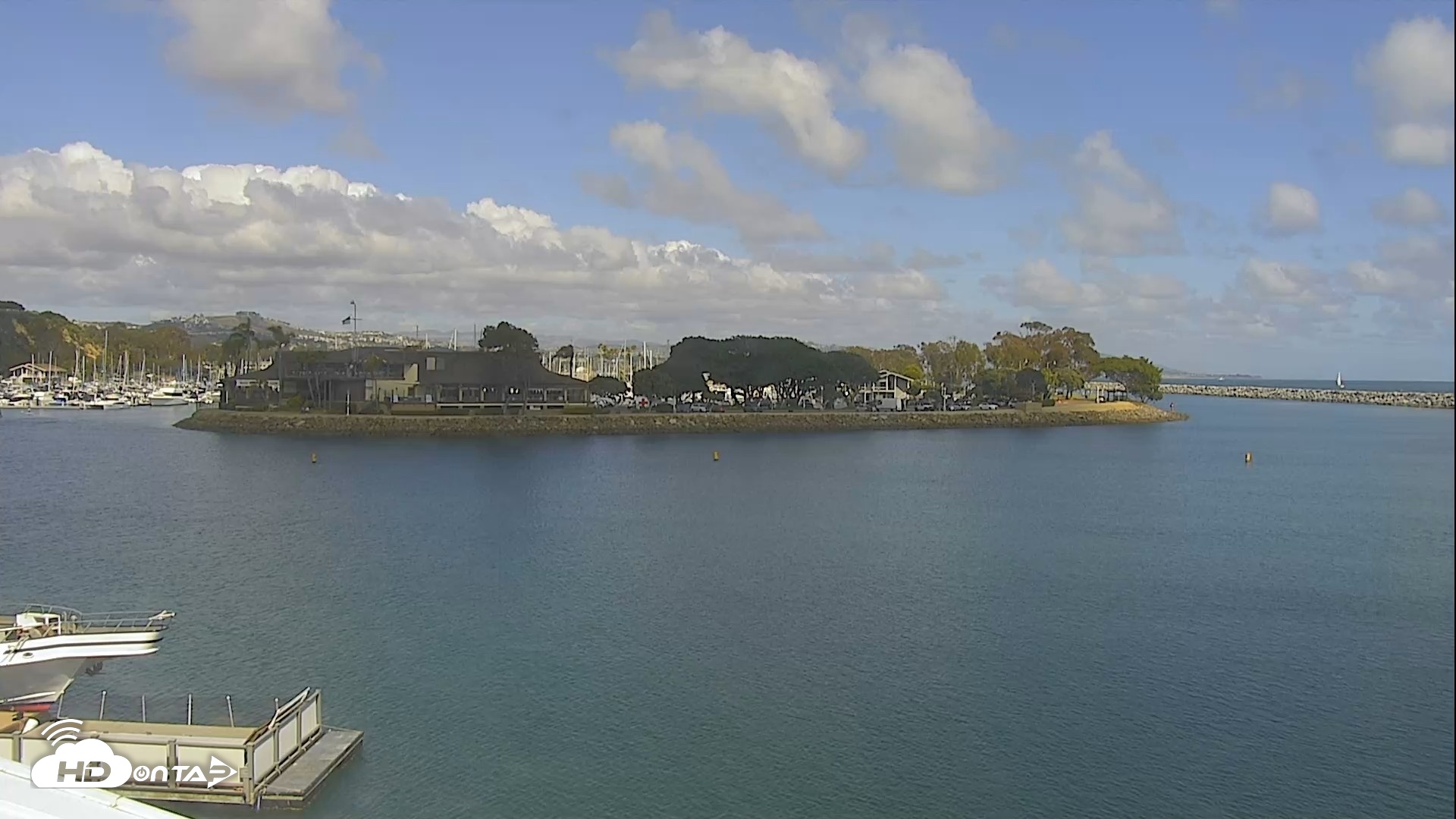 Snapshot of Dana Point Harbor Laguna Cliffs Resort Live Webcam taken May 27, 2026, 3:40pm PDT