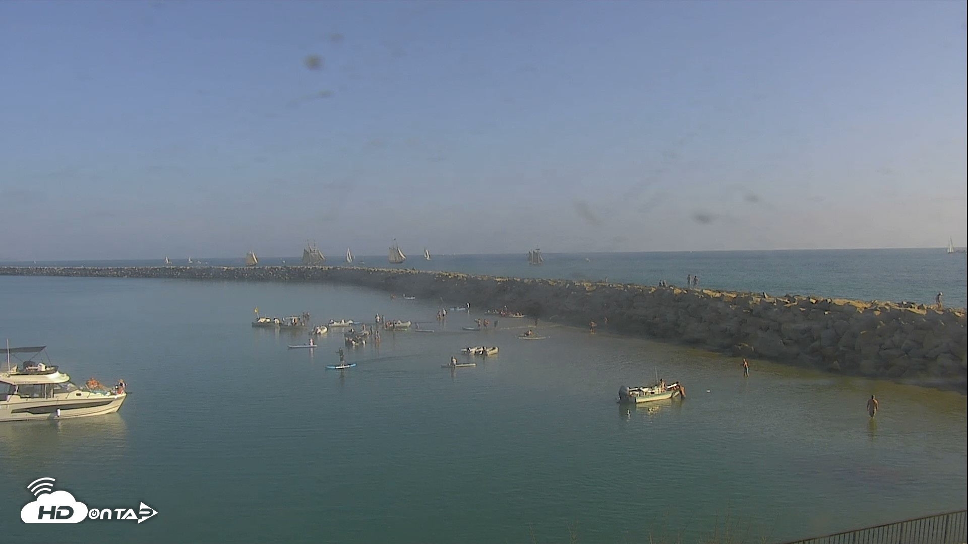Snapshot of Dana Point Harbor Laguna Cliffs Resort Live Webcam taken Sep 12, 2026, 4:40pm PDT