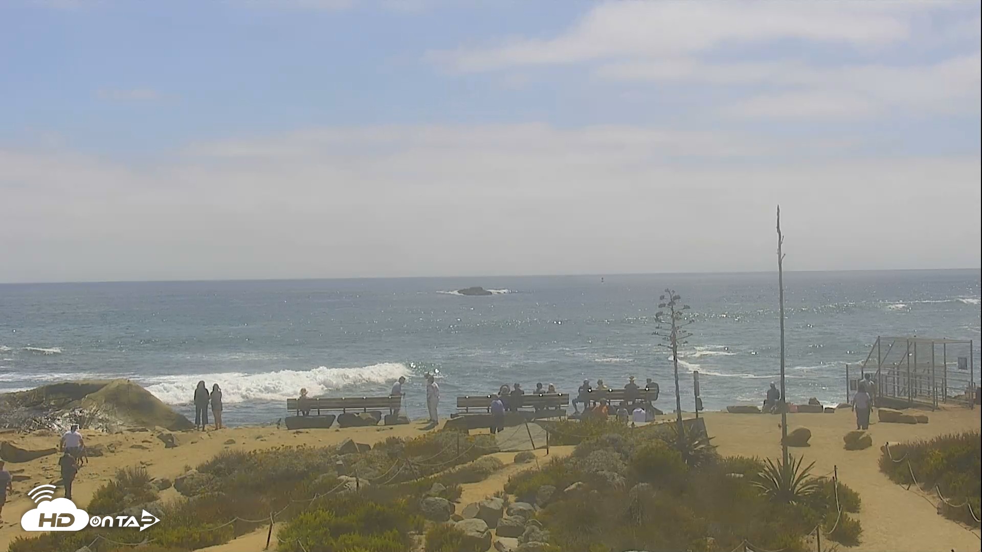 Snapshot of Dana Point Harbor Laguna Cliffs Resort Live Webcam taken Jun 17, 2026, 2:55pm PDT