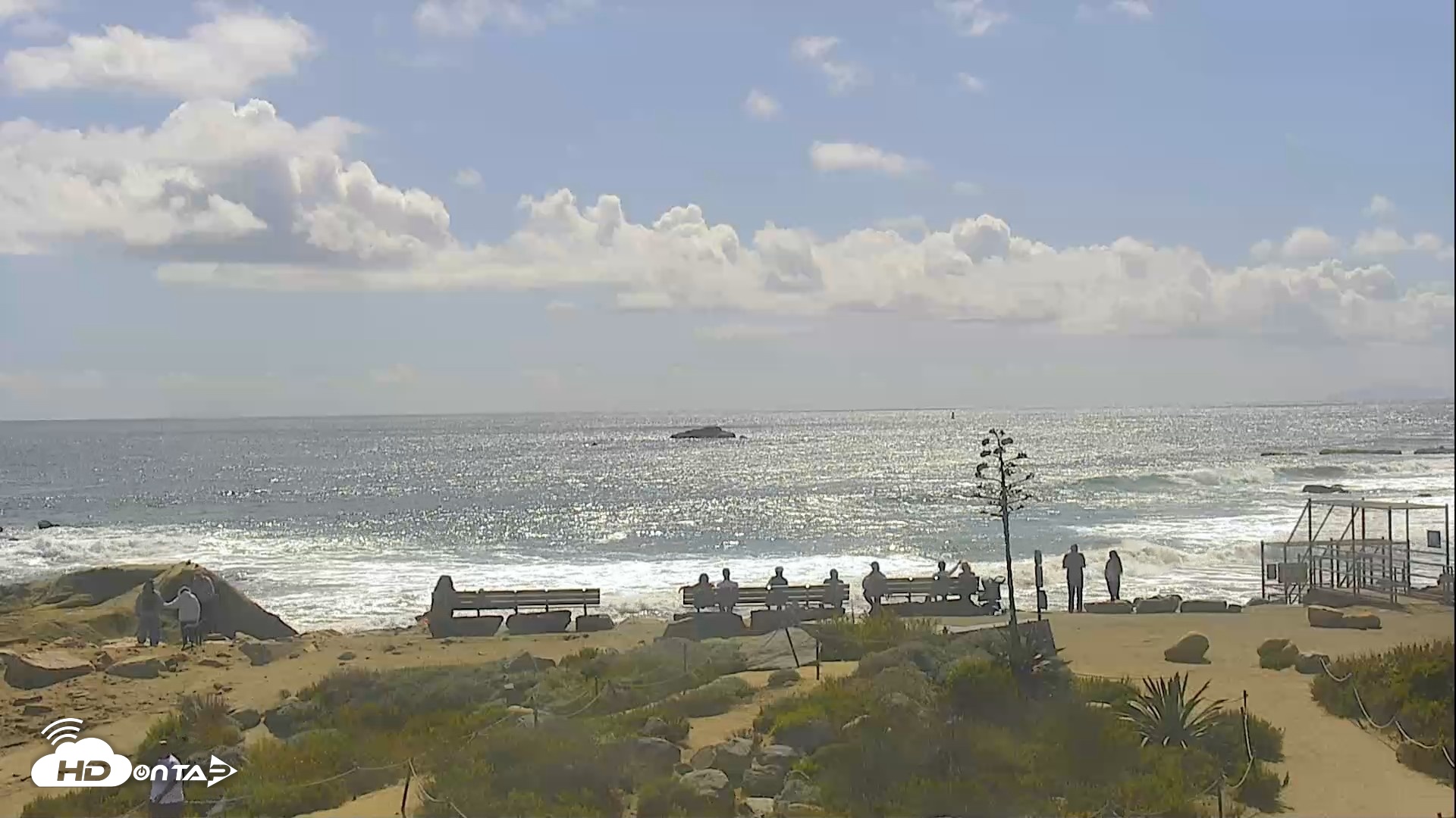 Snapshot of Dana Point Harbor Laguna Cliffs Resort Live Webcam taken Apr 13, 2026, 3:12pm PDT