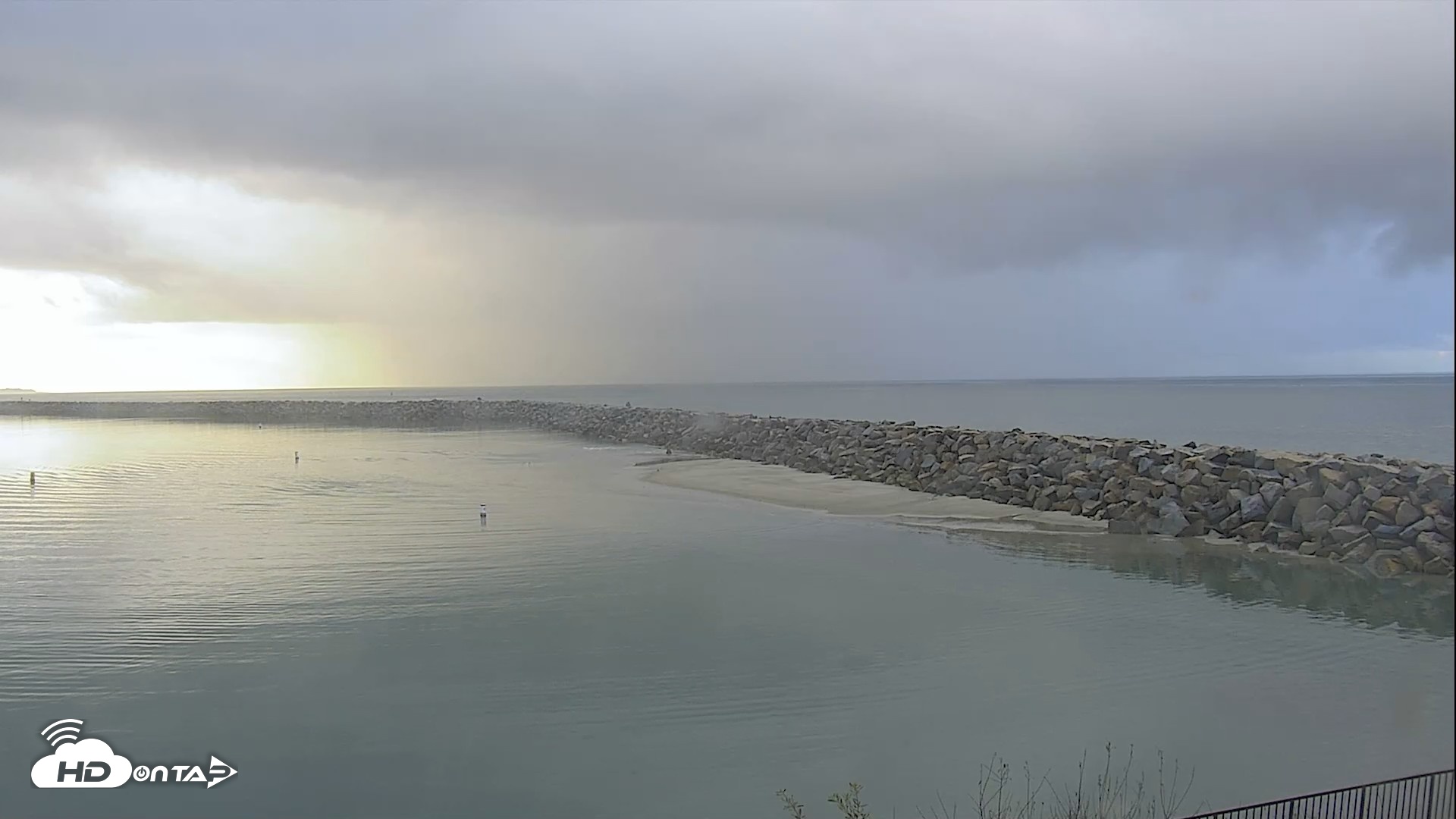 Snapshot of Dana Point Harbor Laguna Cliffs Resort Live Webcam taken May 29, 2026, 6:35am PDT