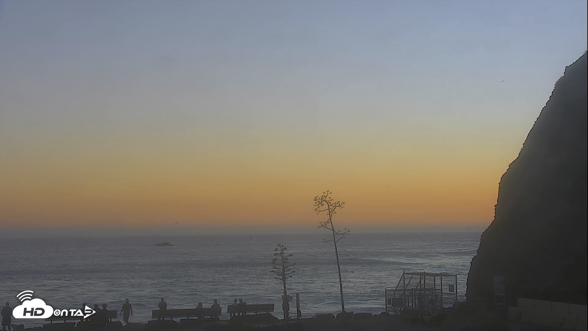 Snapshot of Dana Point Harbor Laguna Cliffs Resort Live Webcam taken Oct 7, 2026, 6:34pm PDT