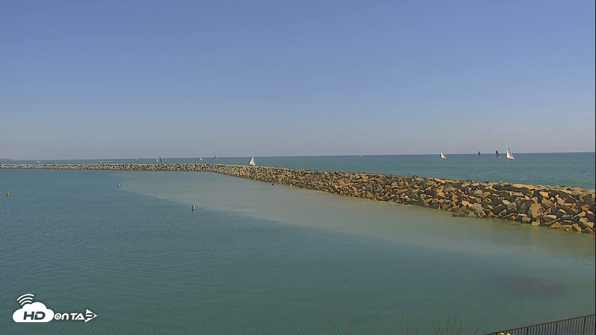Snapshot of Dana Point Harbor Laguna Cliffs Resort Live Webcam taken Jun 25, 2026, 2:15pm PDT