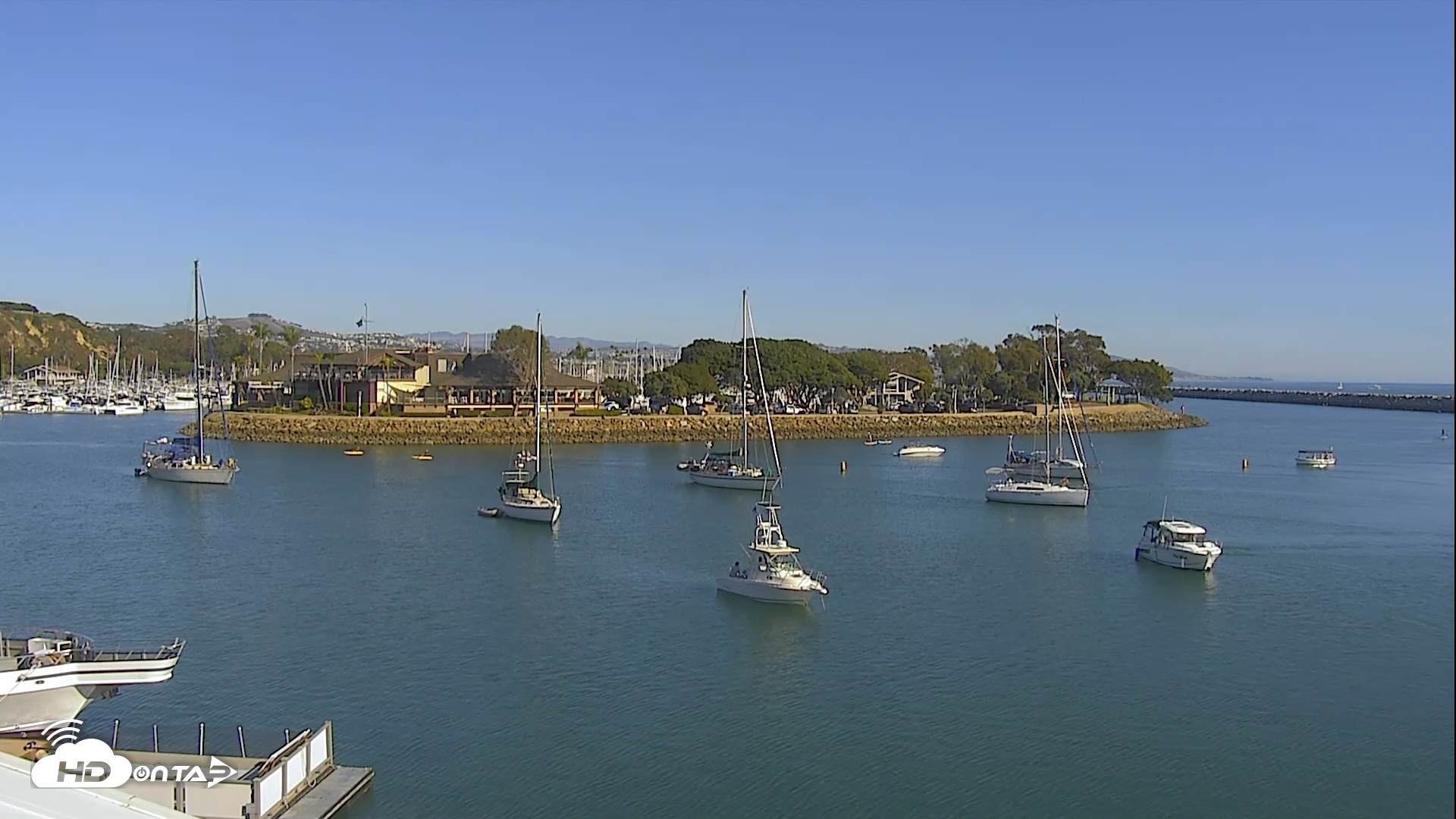 Snapshot of Dana Point Harbor Laguna Cliffs Resort Live Webcam taken Oct 19, 2025, 3:21pm PDT