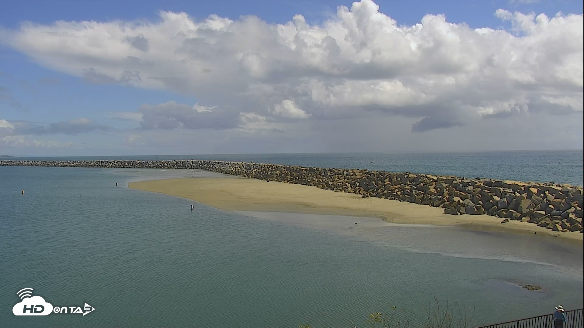 Snapshot of Dana Point Harbor Laguna Cliffs Resort Live Webcam taken Apr 13, 2026, 2:36pm PDT