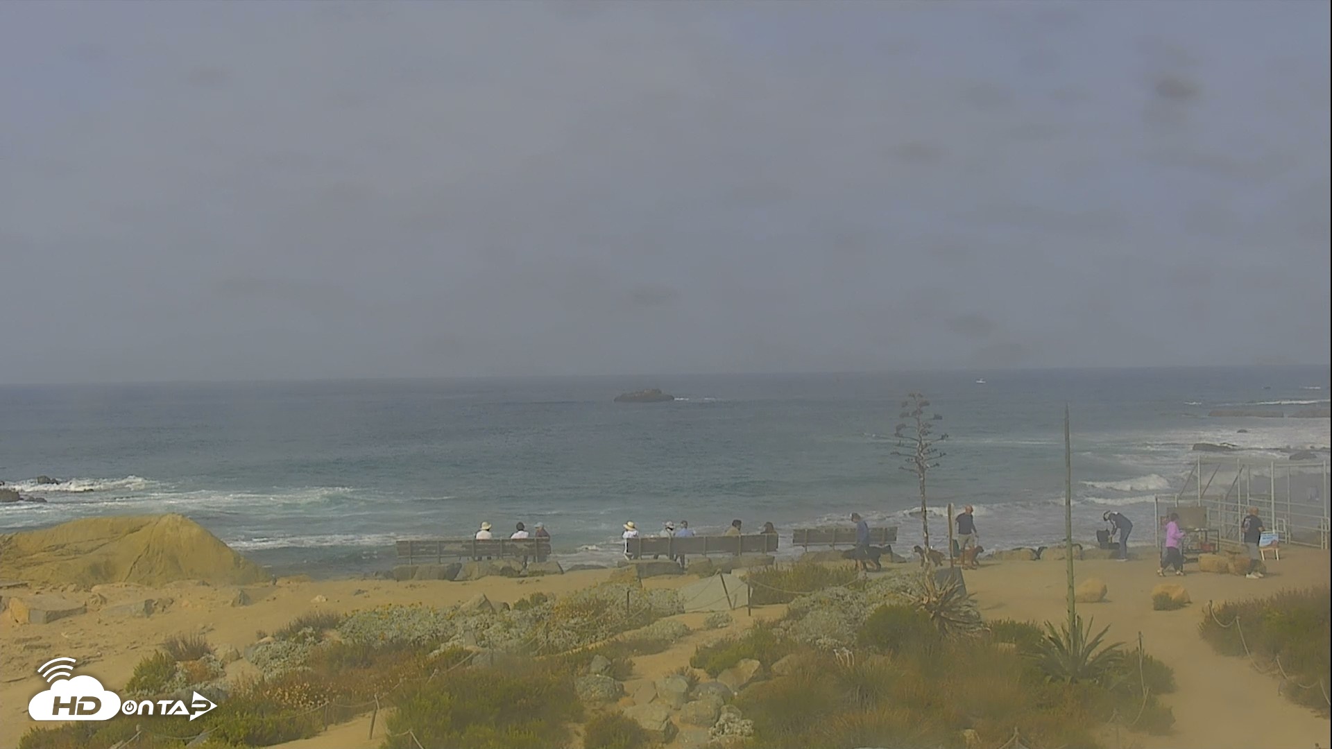 Snapshot of Dana Point Harbor Laguna Cliffs Resort Live Webcam taken May 21, 2026, 9:17am PDT