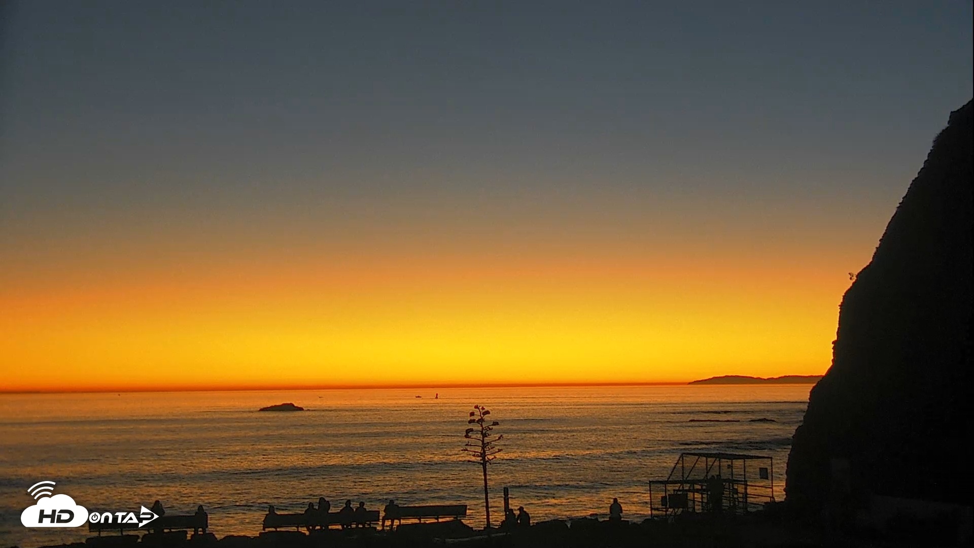 Snapshot of Dana Point Harbor Laguna Cliffs Resort Live Webcam taken Jan 15, 2026, 5:39pm PST