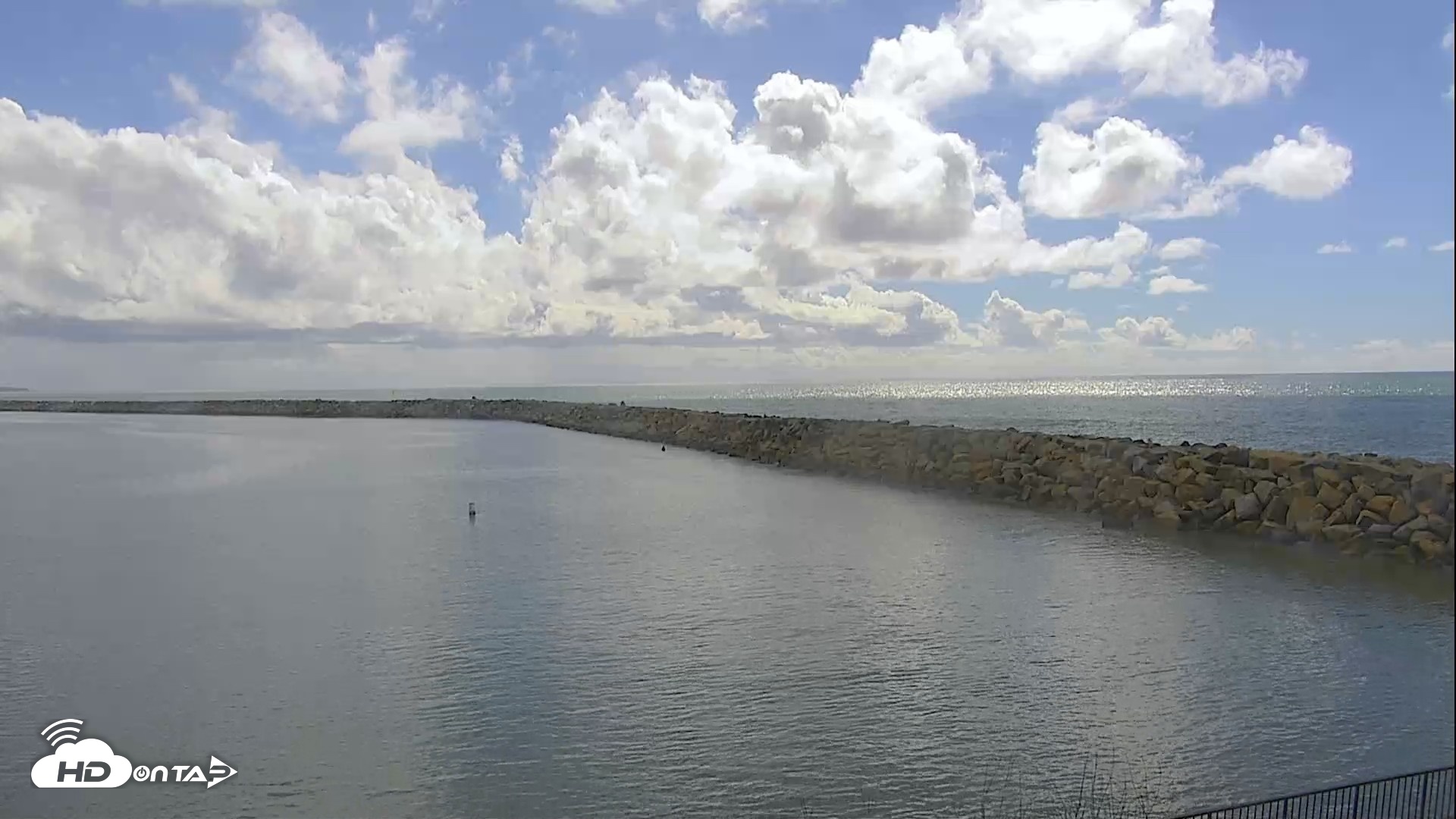 Snapshot of Dana Point Harbor Laguna Cliffs Resort Live Webcam taken Oct 22, 2026, 12:11pm PDT