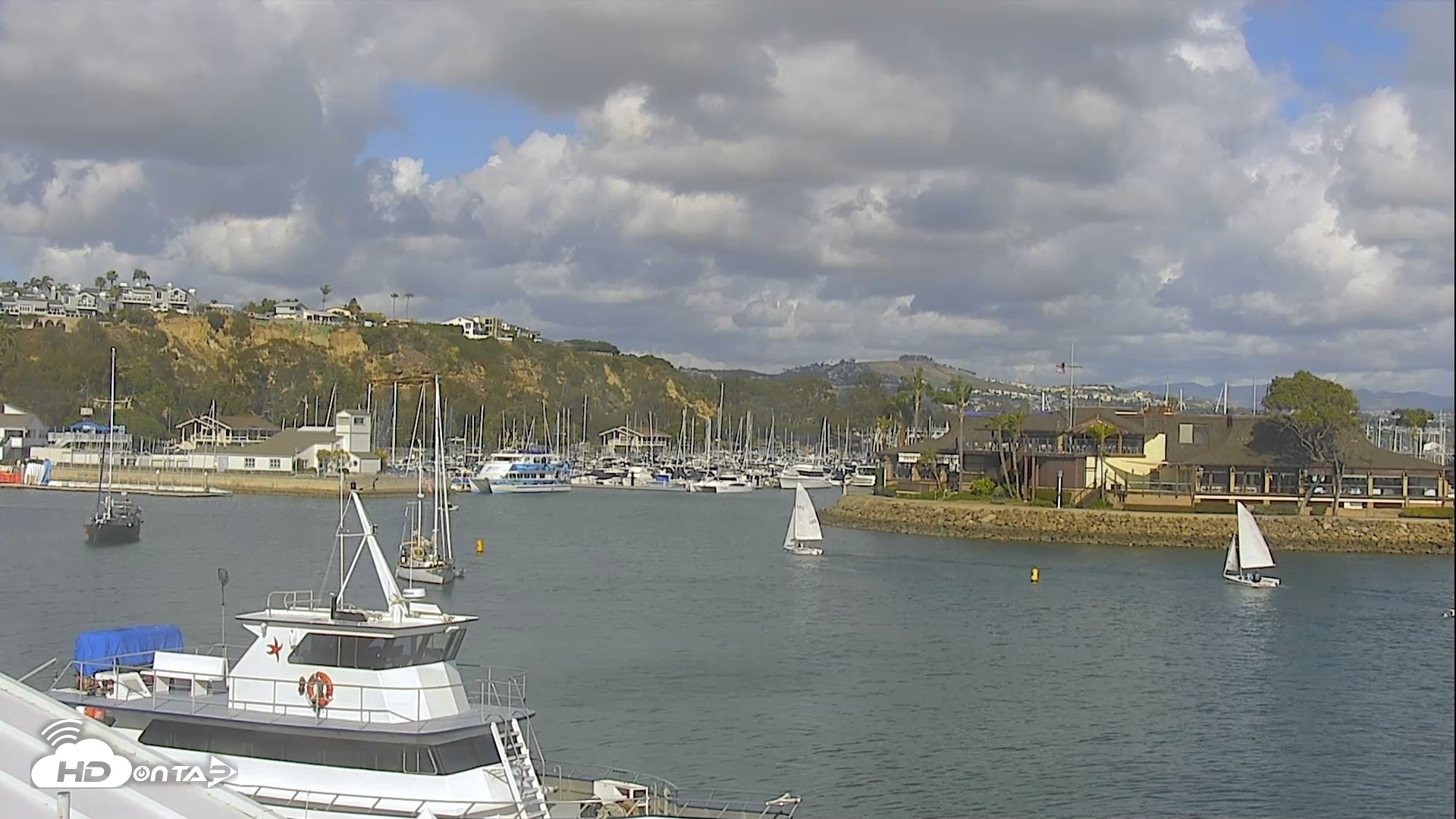 Snapshot of Dana Point Harbor Laguna Cliffs Resort Live Webcam taken Apr 13, 2026, 4:33pm PDT