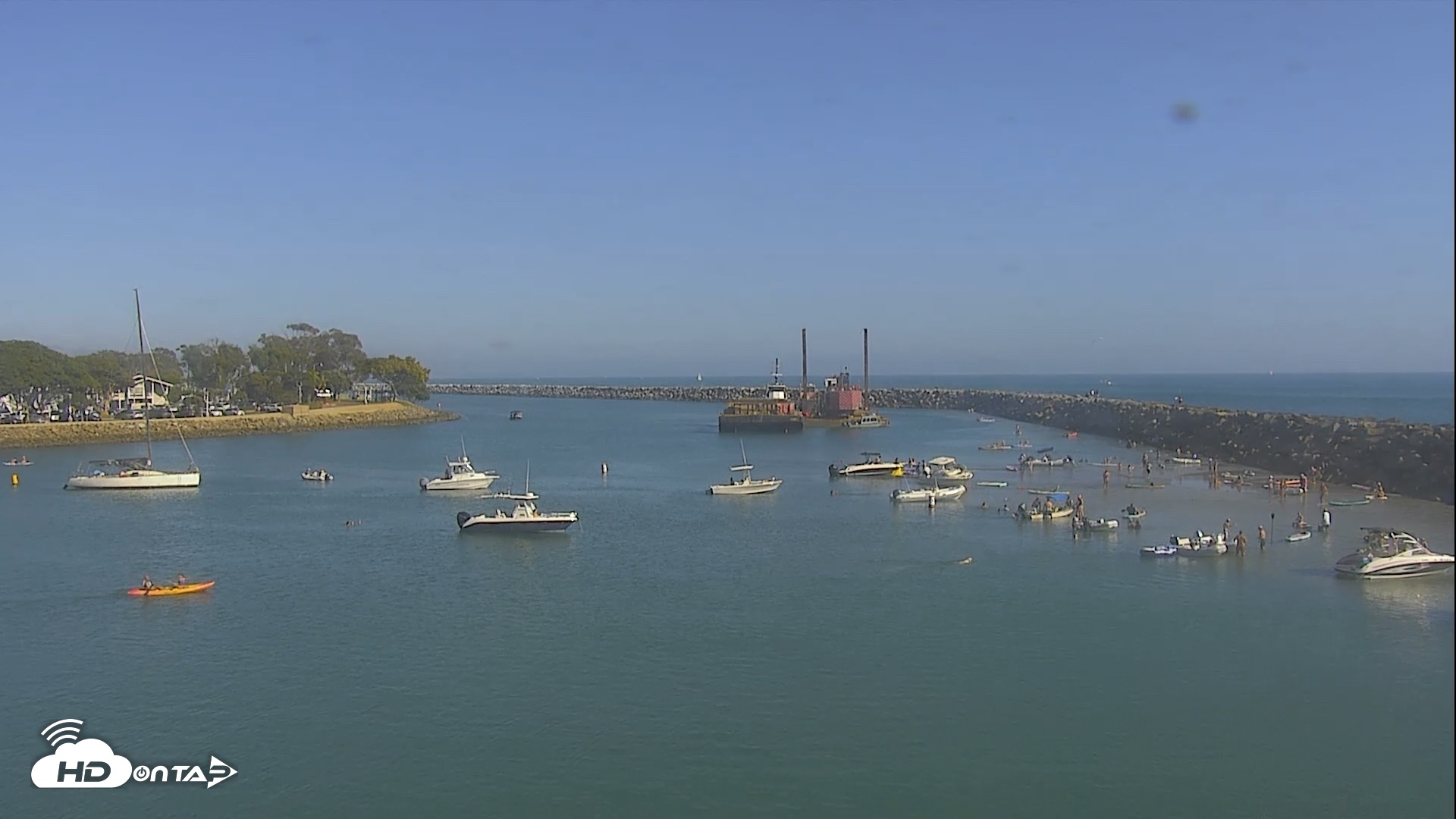Snapshot of Dana Point Harbor Laguna Cliffs Resort Live Webcam taken Aug 29, 2026, 4:27pm PDT