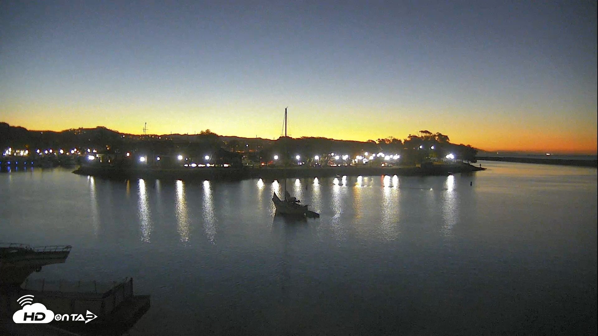 Snapshot of Dana Point Harbor Laguna Cliffs Resort Live Webcam taken Oct 14, 2026, 6:19am PDT