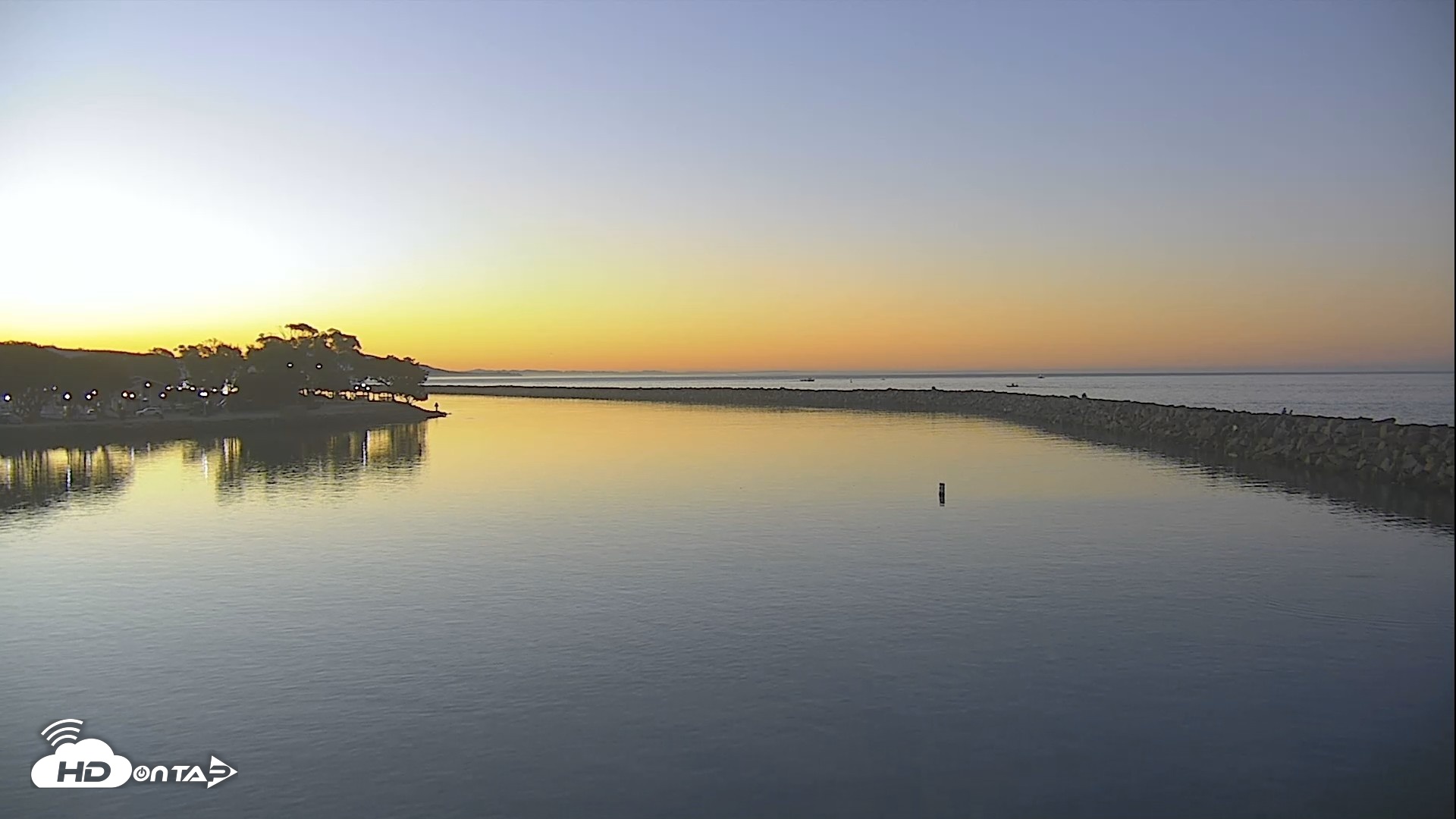 Snapshot of Dana Point Harbor Laguna Cliffs Resort Live Webcam taken Oct 3, 2026, 6:37am PDT