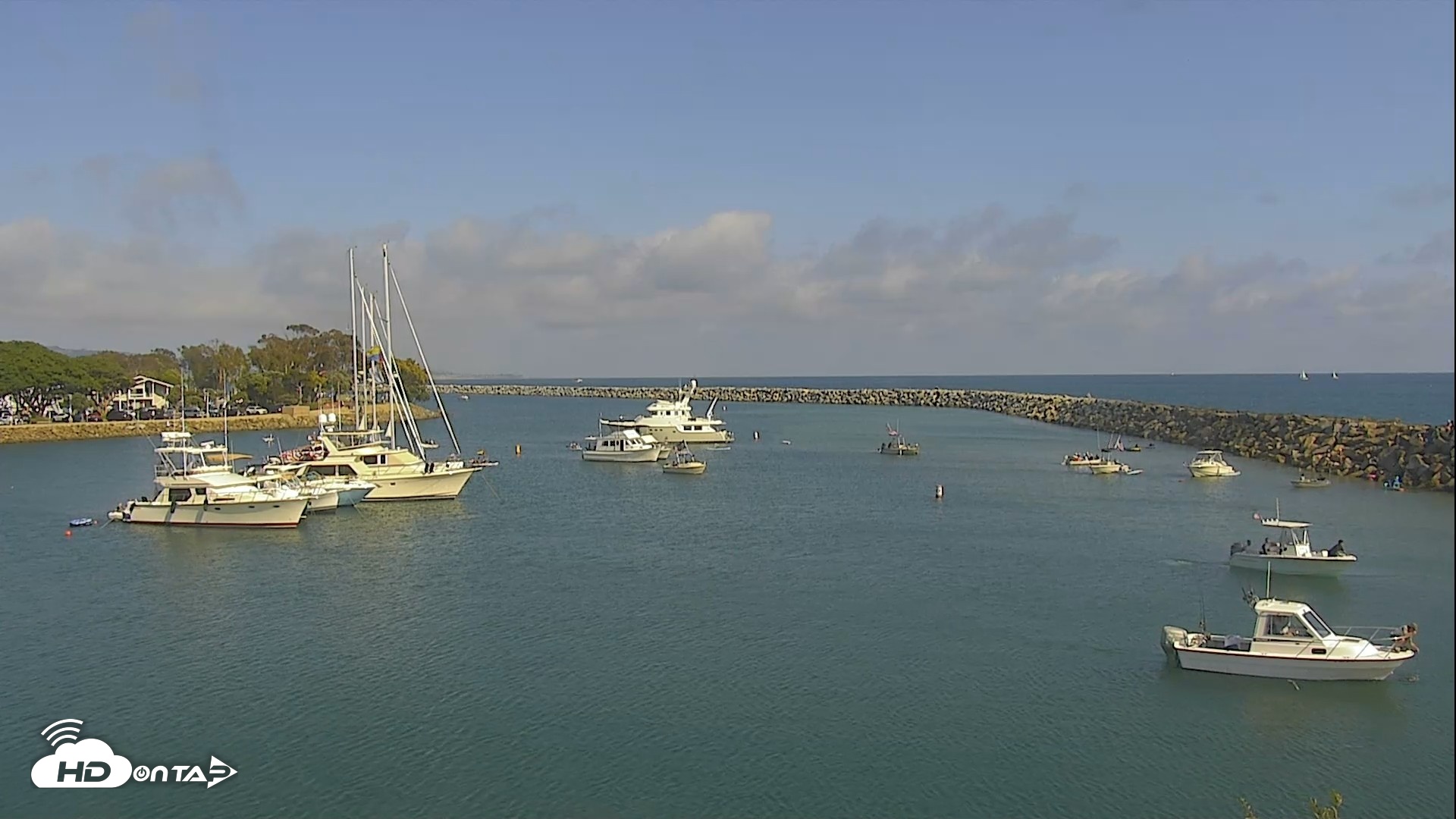 Snapshot of Dana Point Harbor Laguna Cliffs Resort Live Webcam taken May 23, 2026, 4:29pm PDT